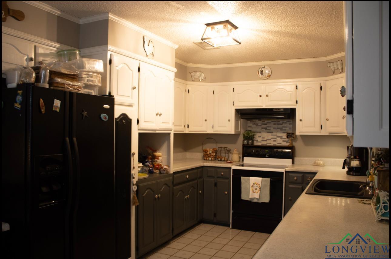 447 Berea 3, Jefferson, Texas image 38