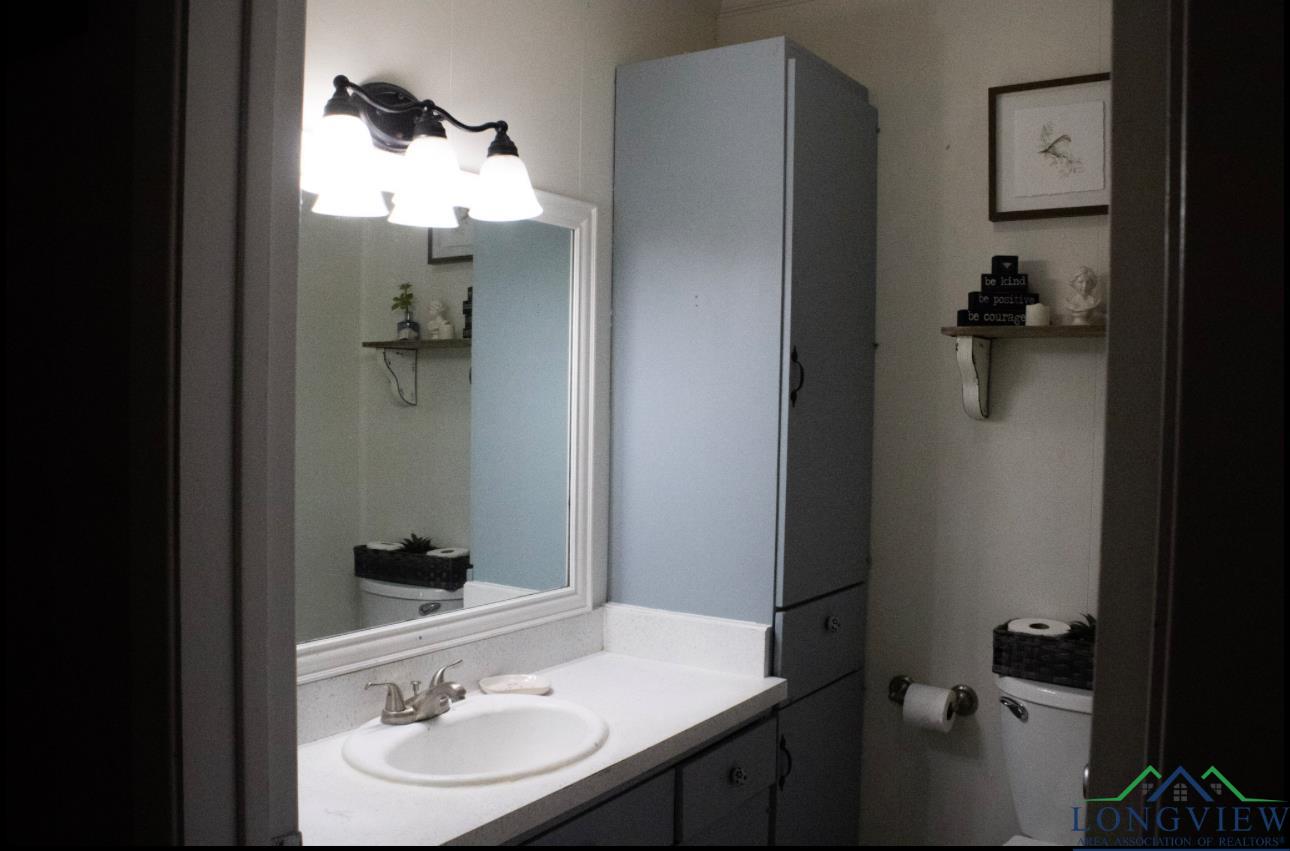 447 Berea 3, Jefferson, Texas image 22