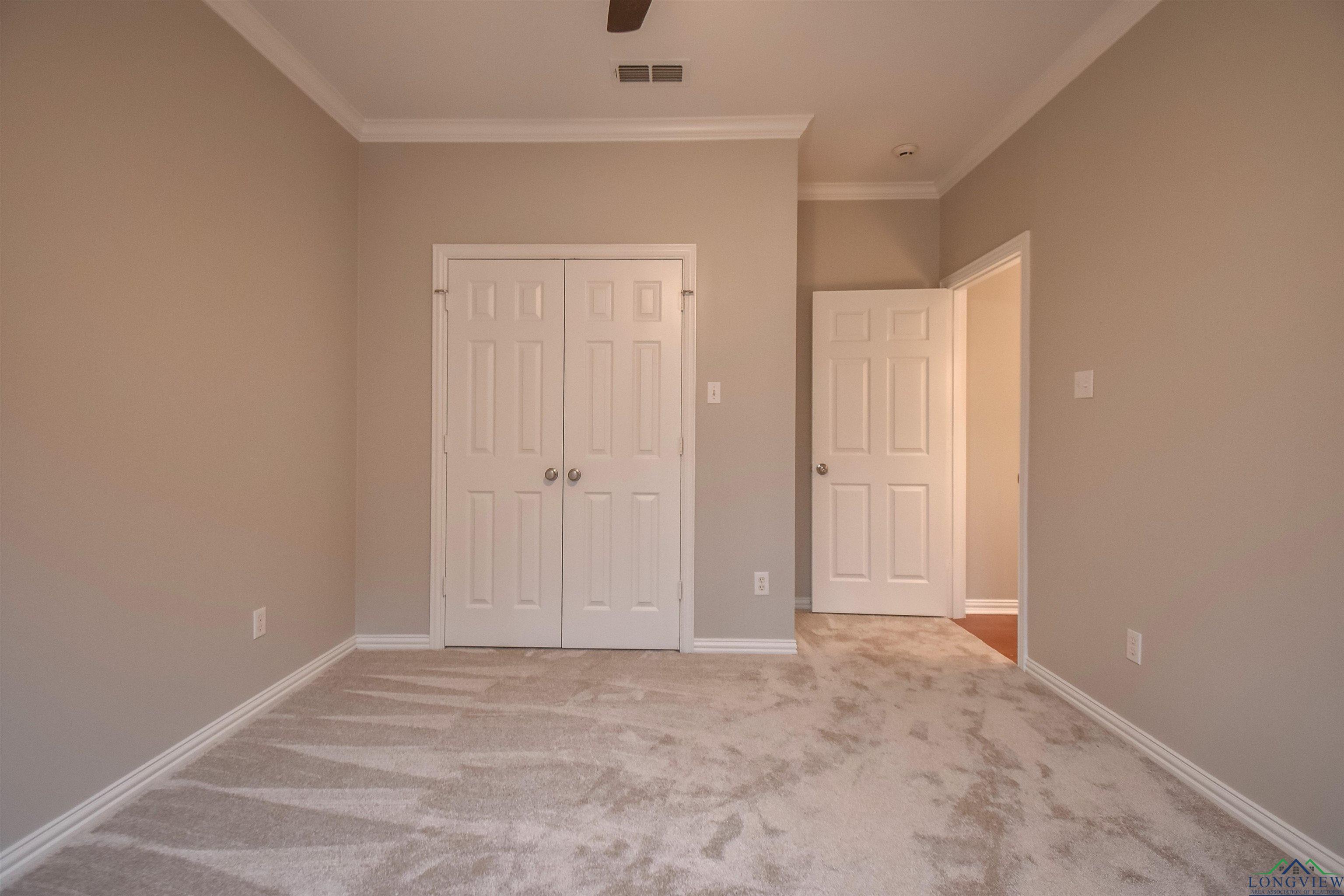 5816 Hollybrook Dr, Tyler, Texas image 23