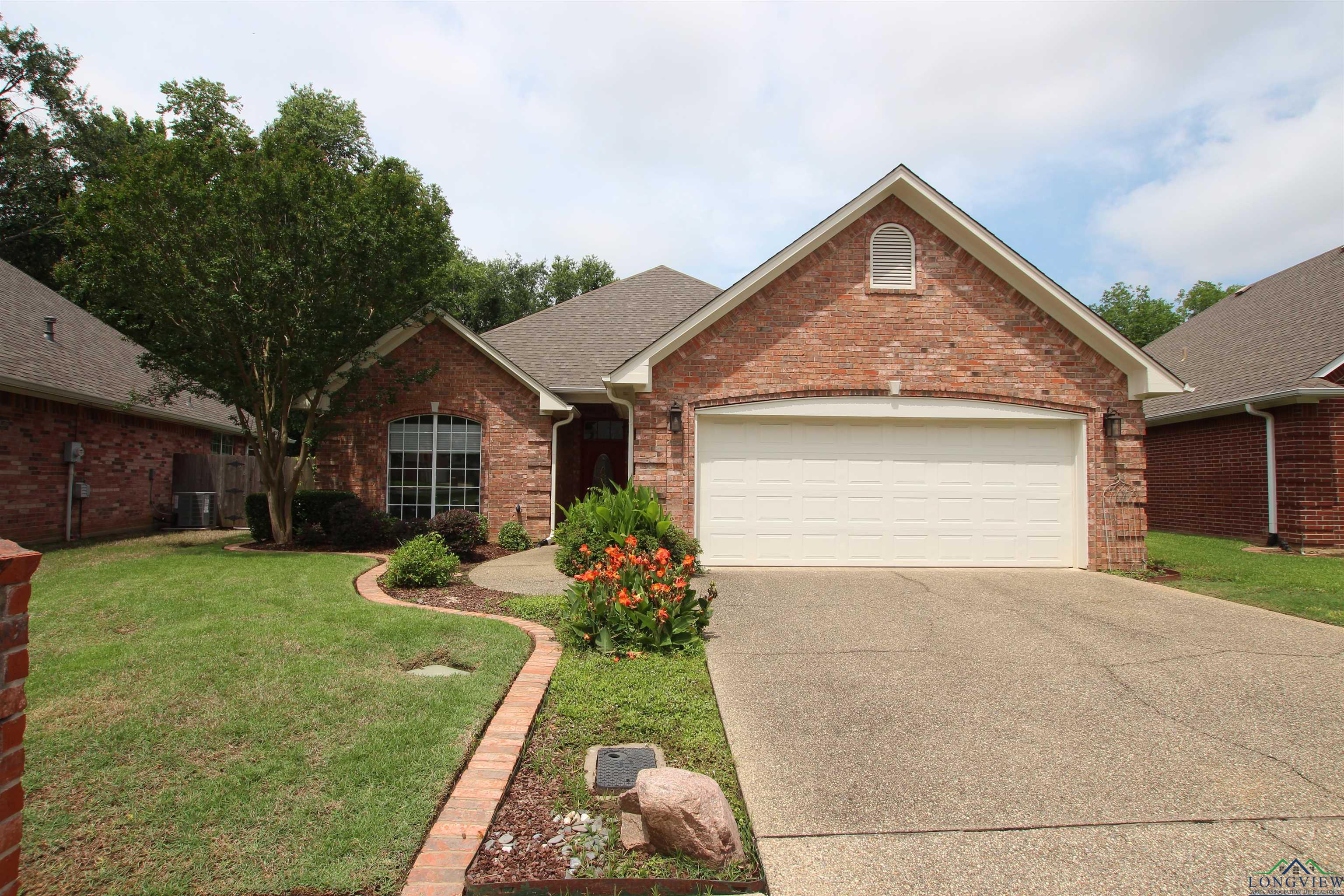 5816 Hollybrook Dr, Tyler, Texas image 1