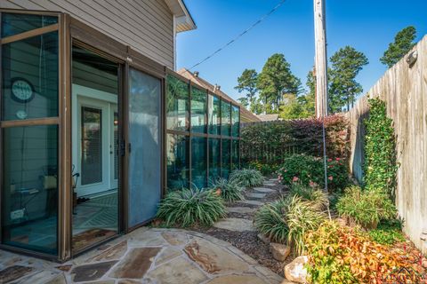 A home in Longview