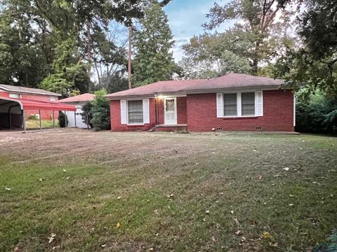 A home in Daingerfield