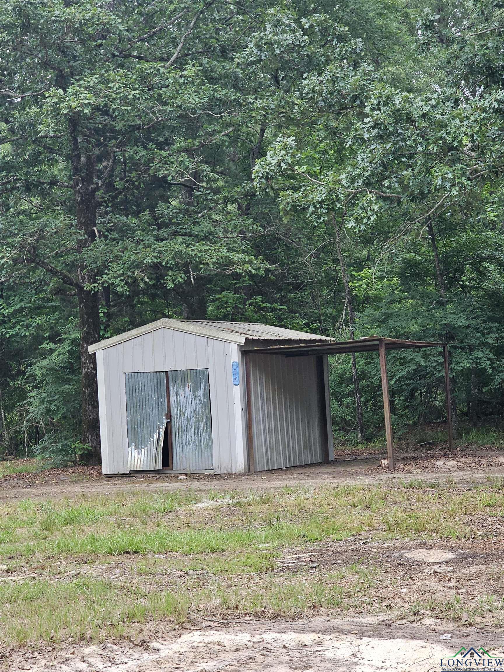 811 Hallsville Heights, Longview, Texas image 16