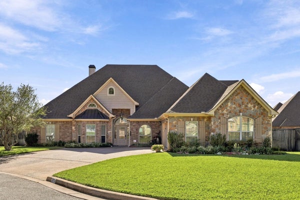 3804 SUMMERSET CT, LONGVIEW, TX 75605 - Image 90336ce952abcacfdbb898546c2d42d9/2397625389