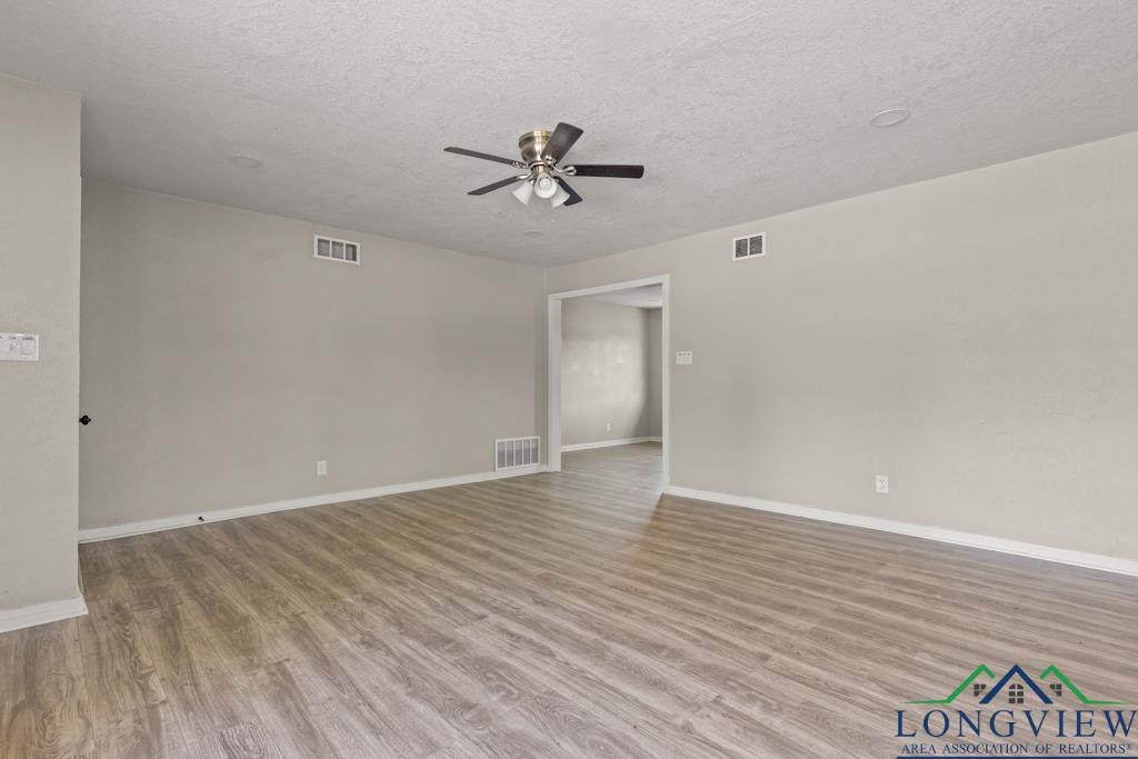 2321 S Twelfth, Longview, Texas image 5