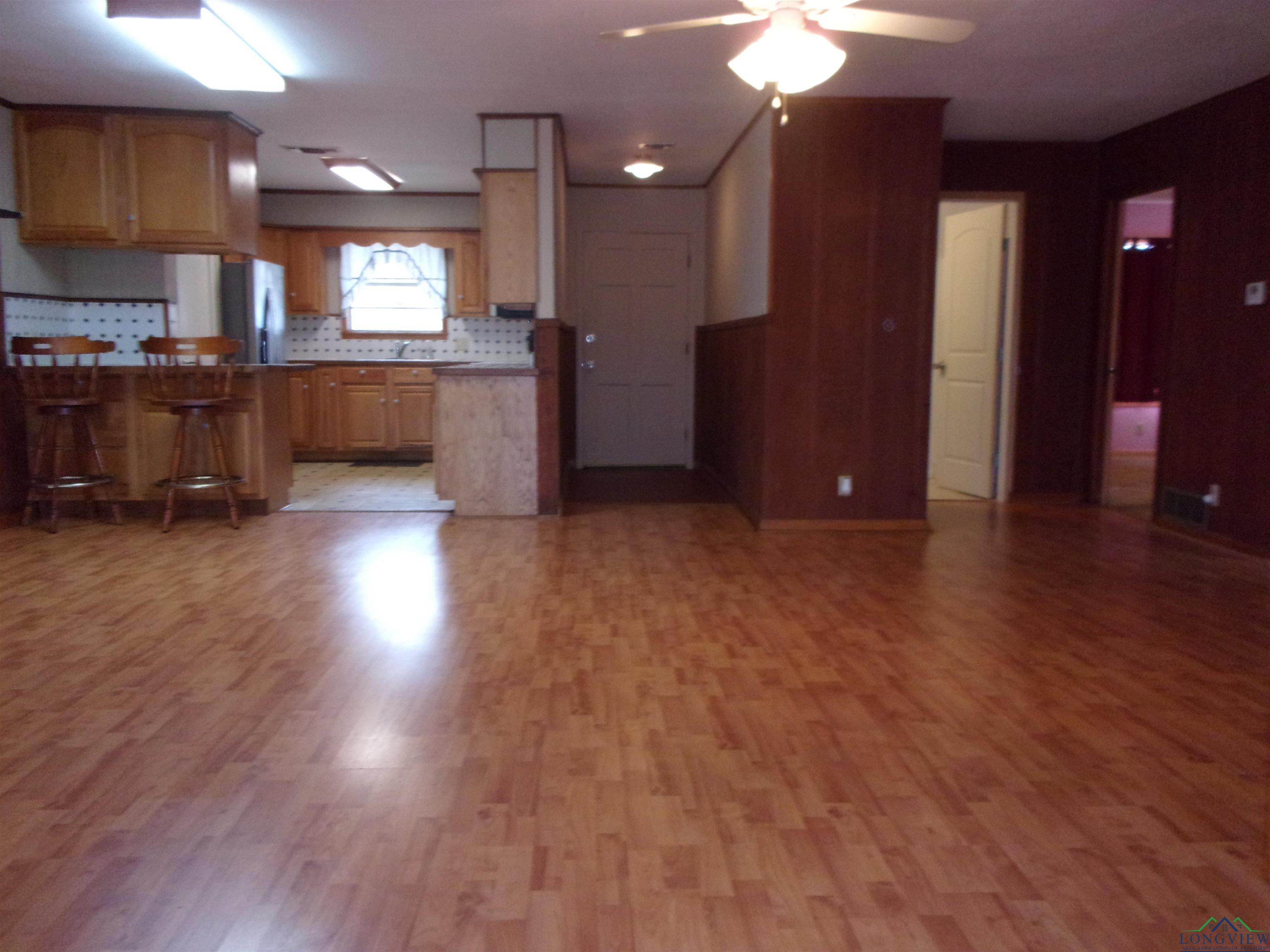 569 E Kingston Rd, Jefferson, Texas image 6