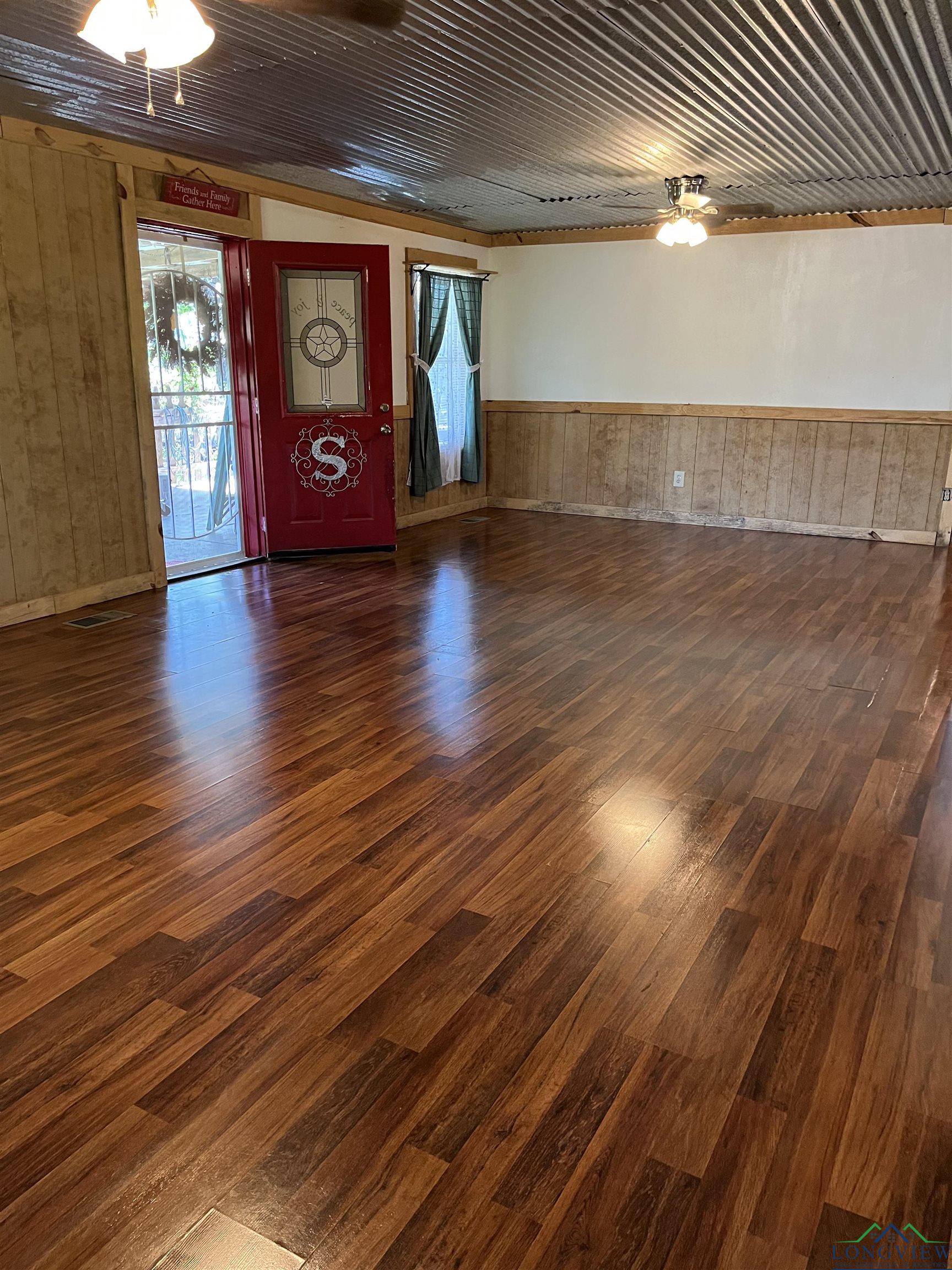 302 S Texas Hwy 42, Henderson, Texas image 2