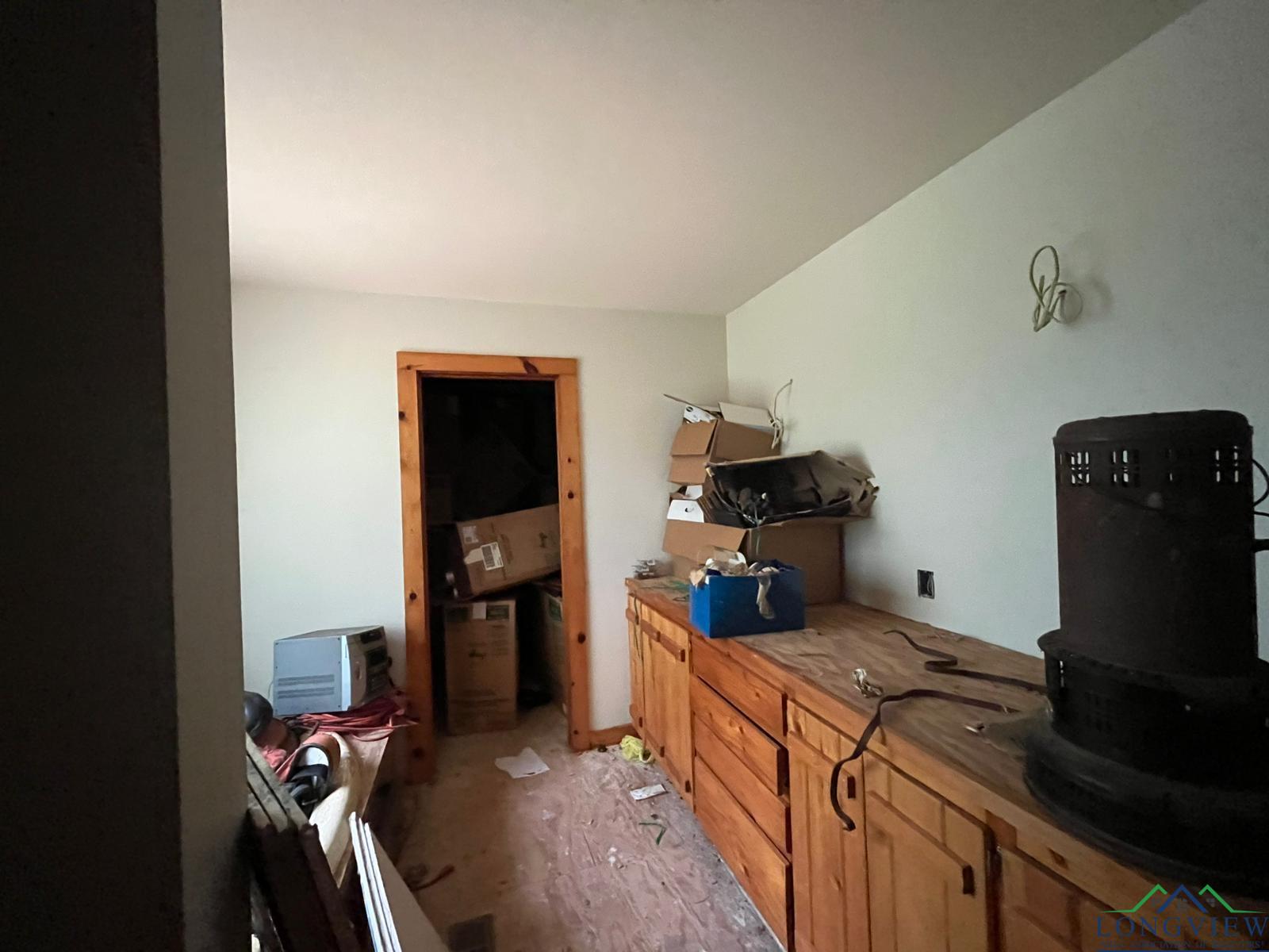 555 County Road 2998, Hughes Springs, Texas image 28