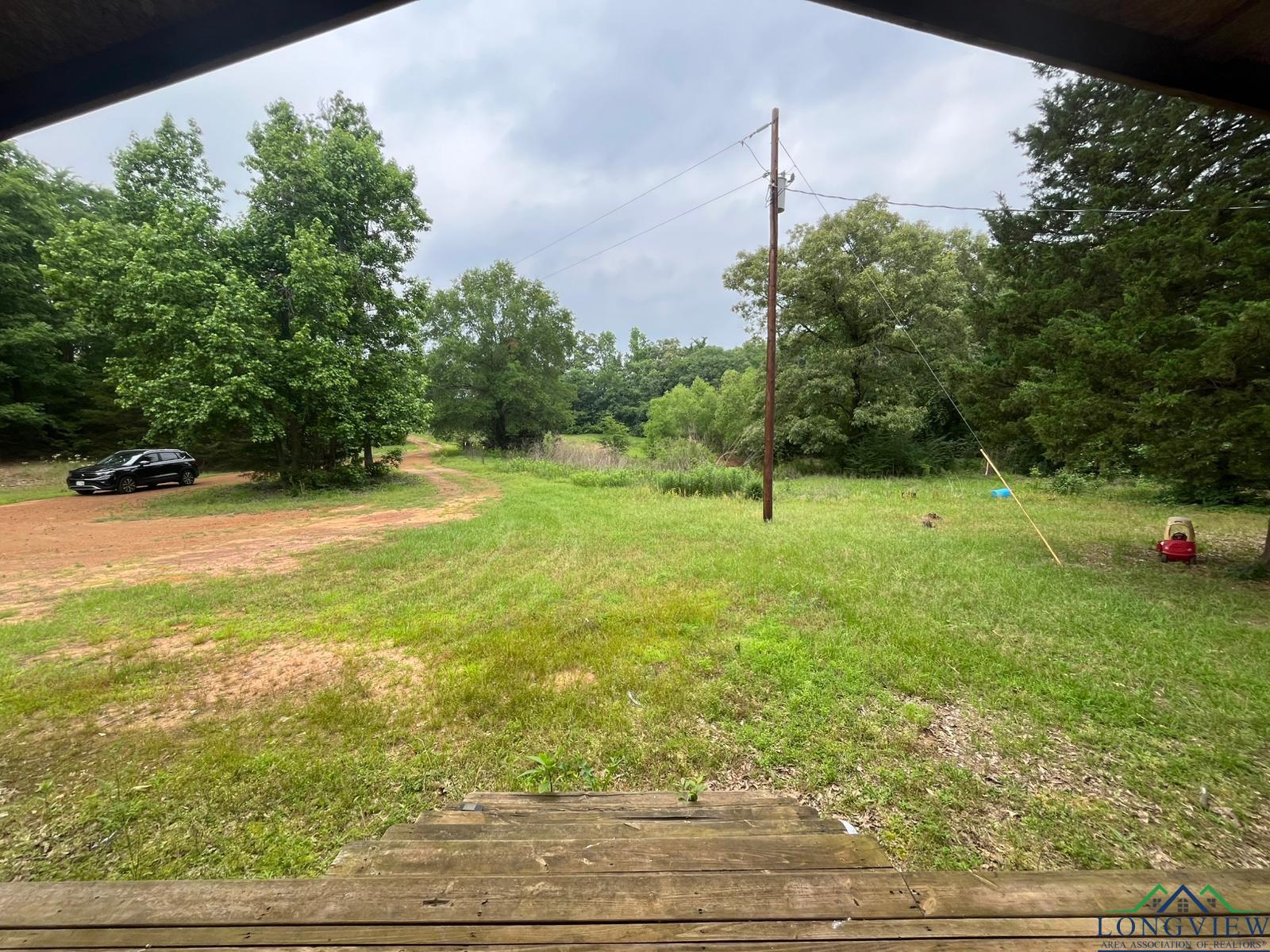 555 County Road 2998, Hughes Springs, Texas image 6