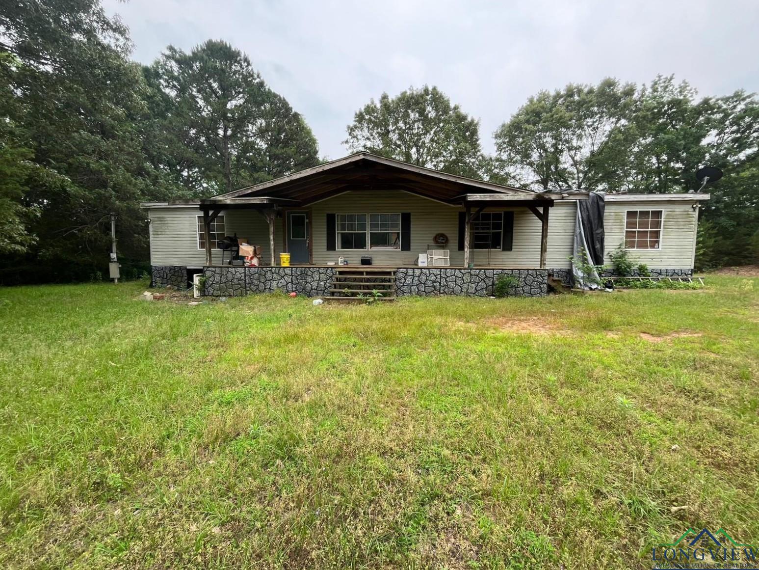 555 County Road 2998, Hughes Springs, Texas image 1