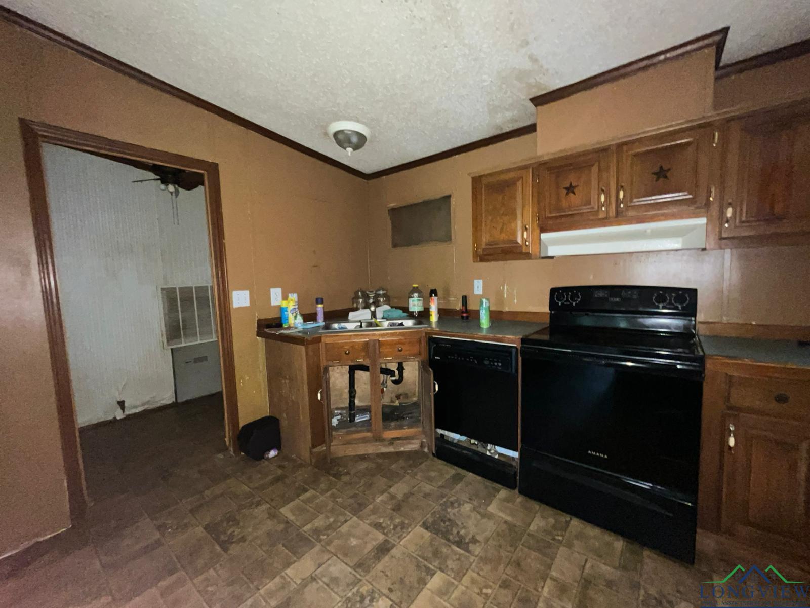 555 County Road 2998, Hughes Springs, Texas image 16
