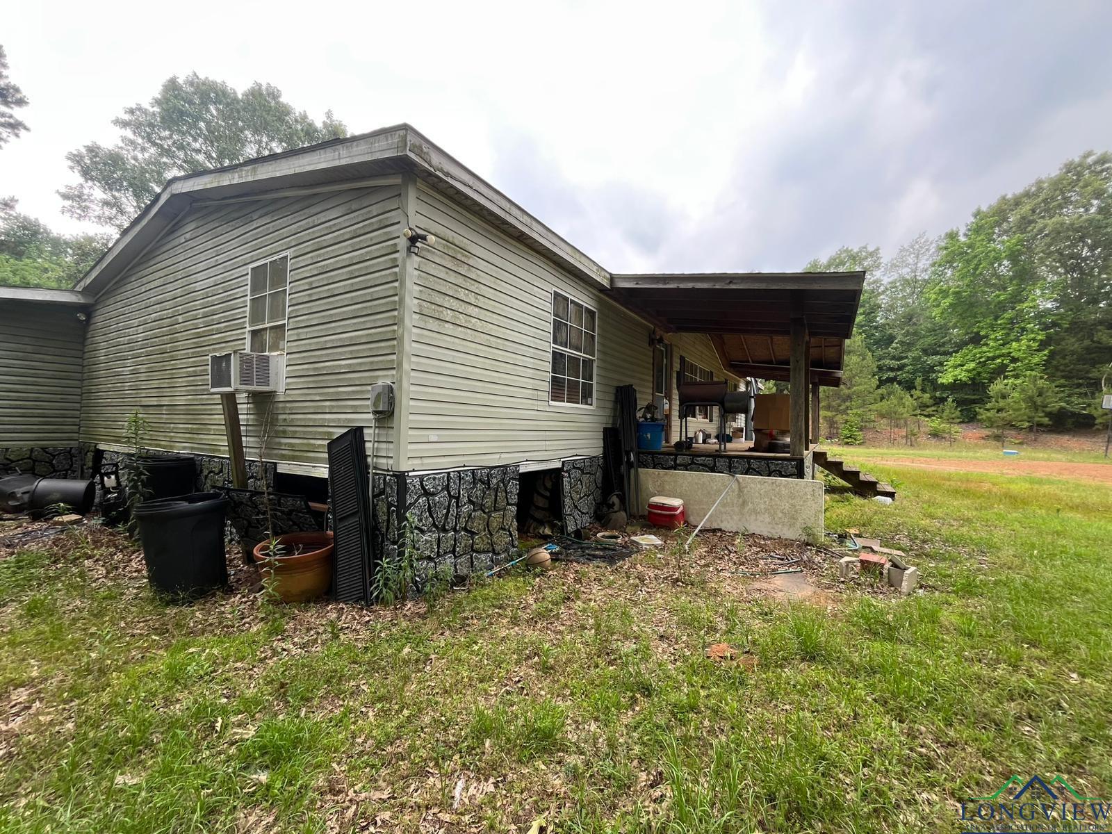 555 County Road 2998, Hughes Springs, Texas image 9