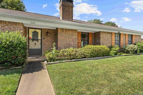 A home in Longview