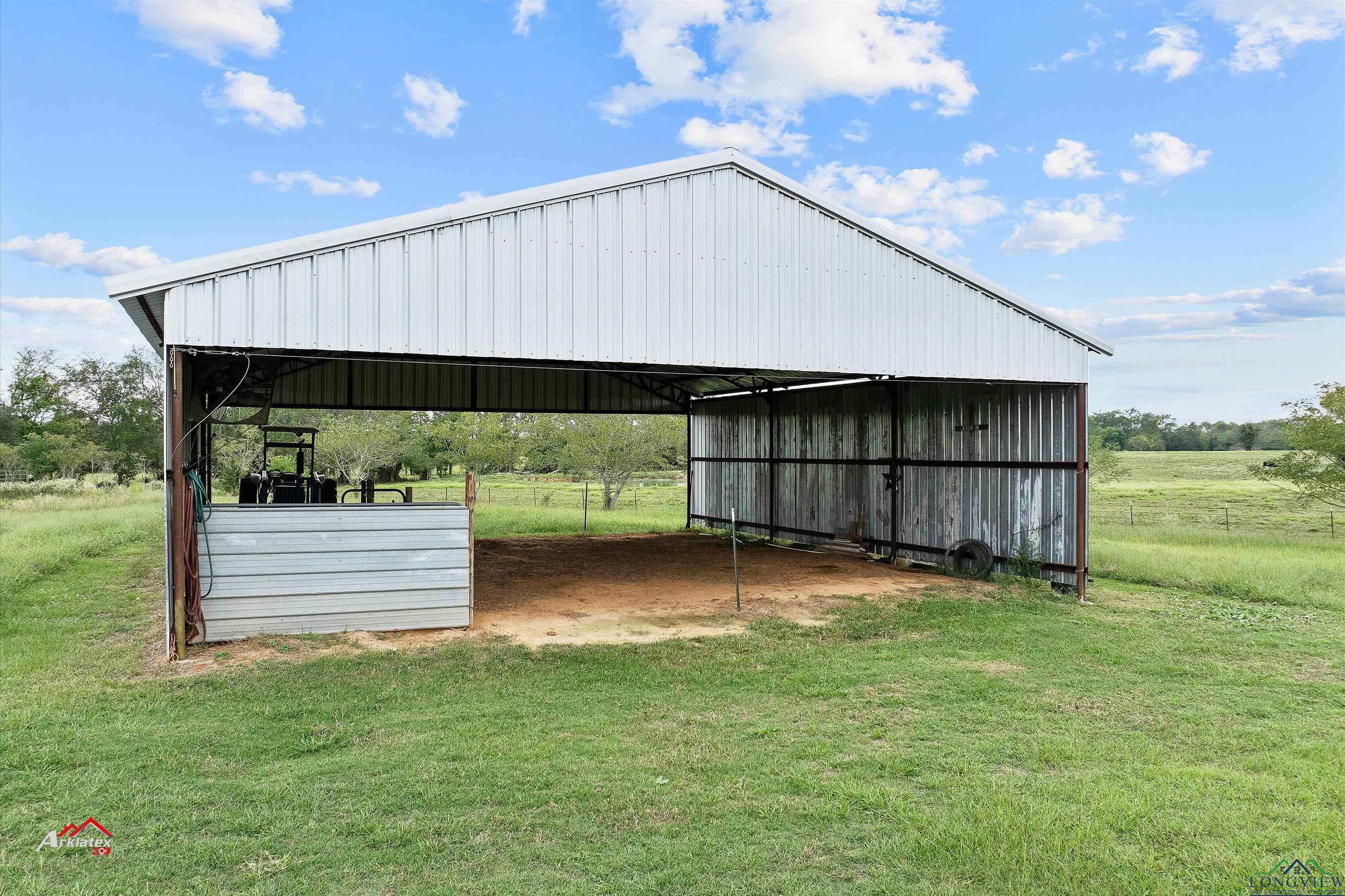 440 CR 248, Beckville, Texas image 23