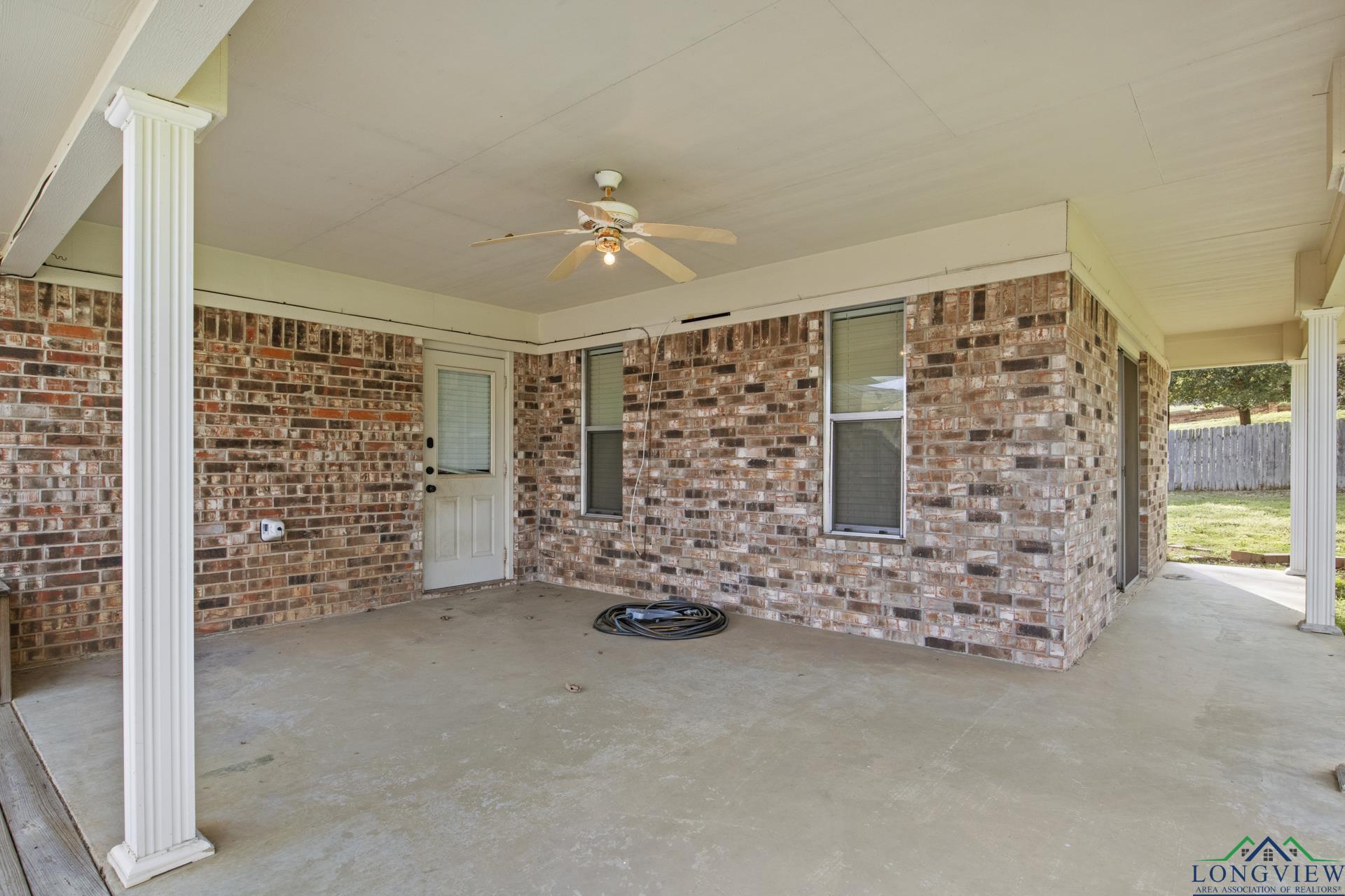 1007 Forest Hills St, Gladewater, Texas image 40