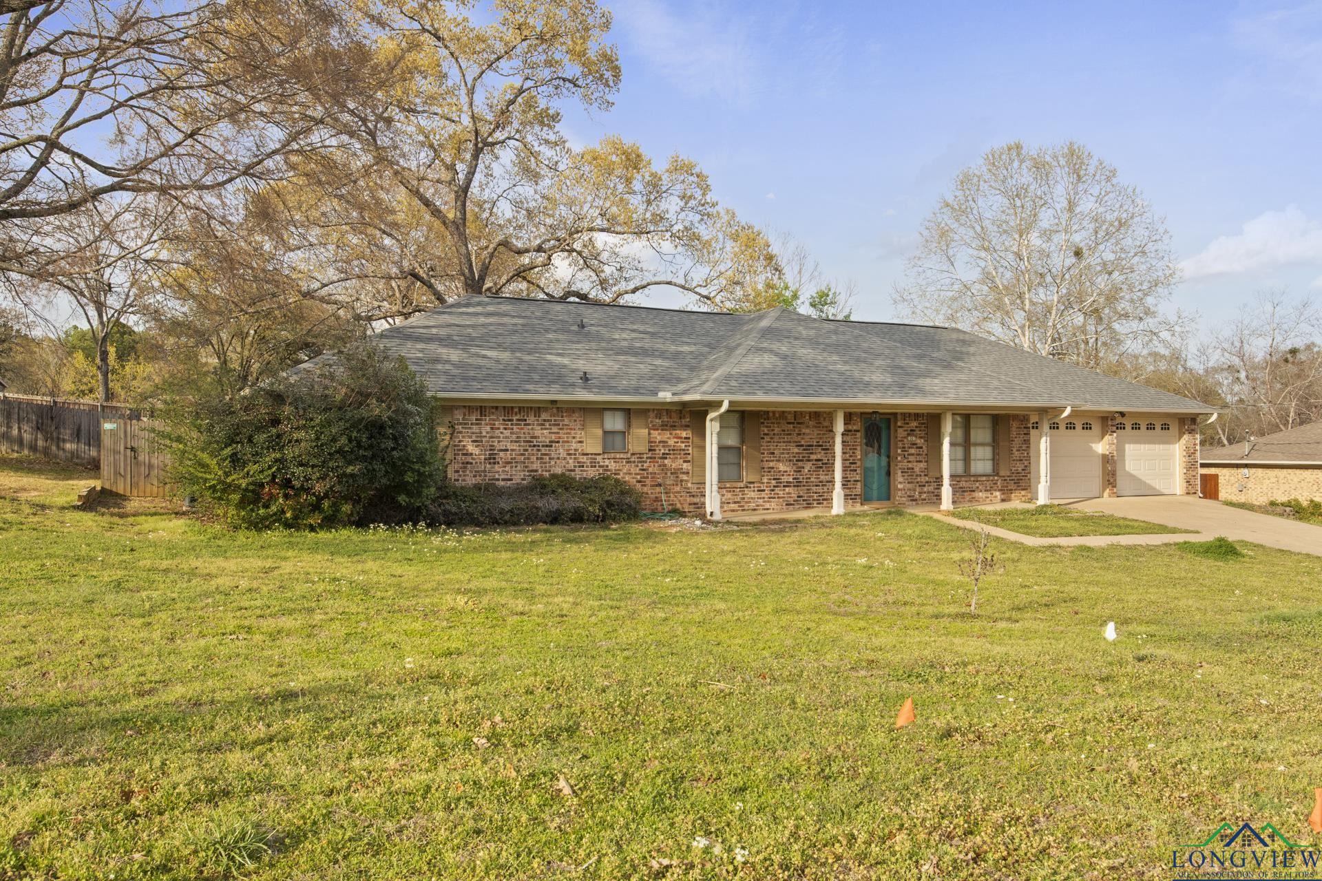 1007 Forest Hills St, Gladewater, Texas image 44