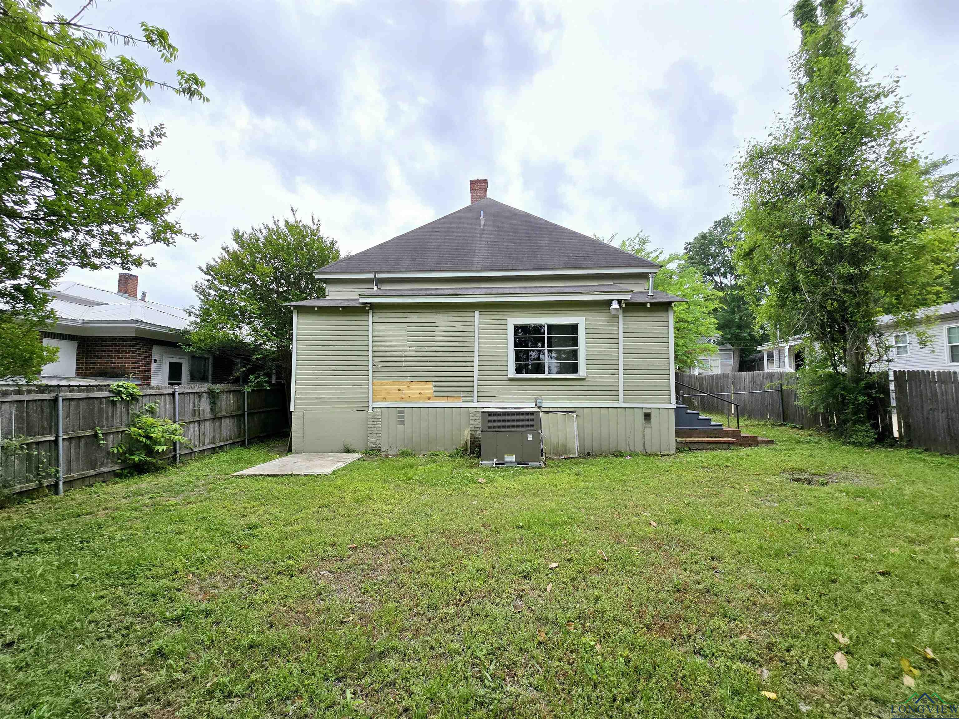 605 E Rusk St, Marshall, Texas image 26