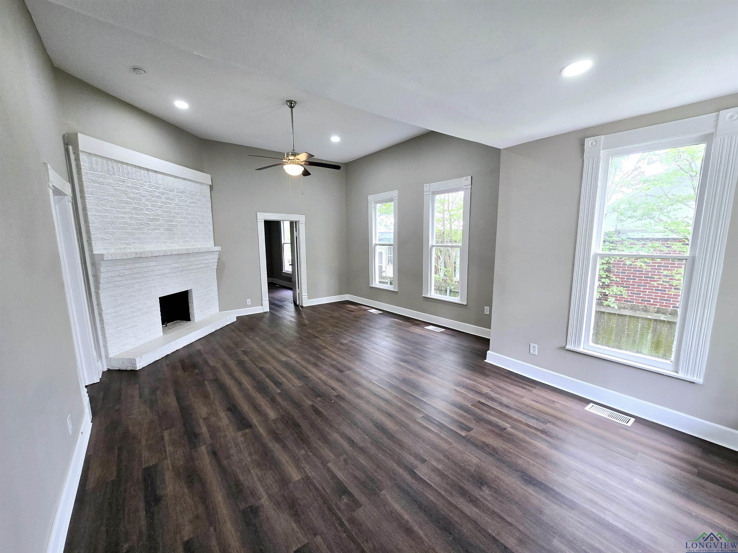 605 E Rusk St, Marshall, Texas image 4