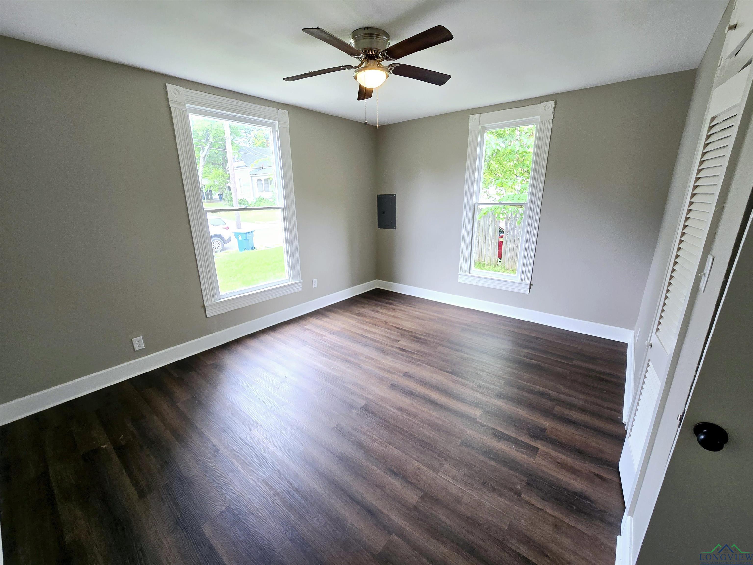 605 E Rusk St, Marshall, Texas image 23