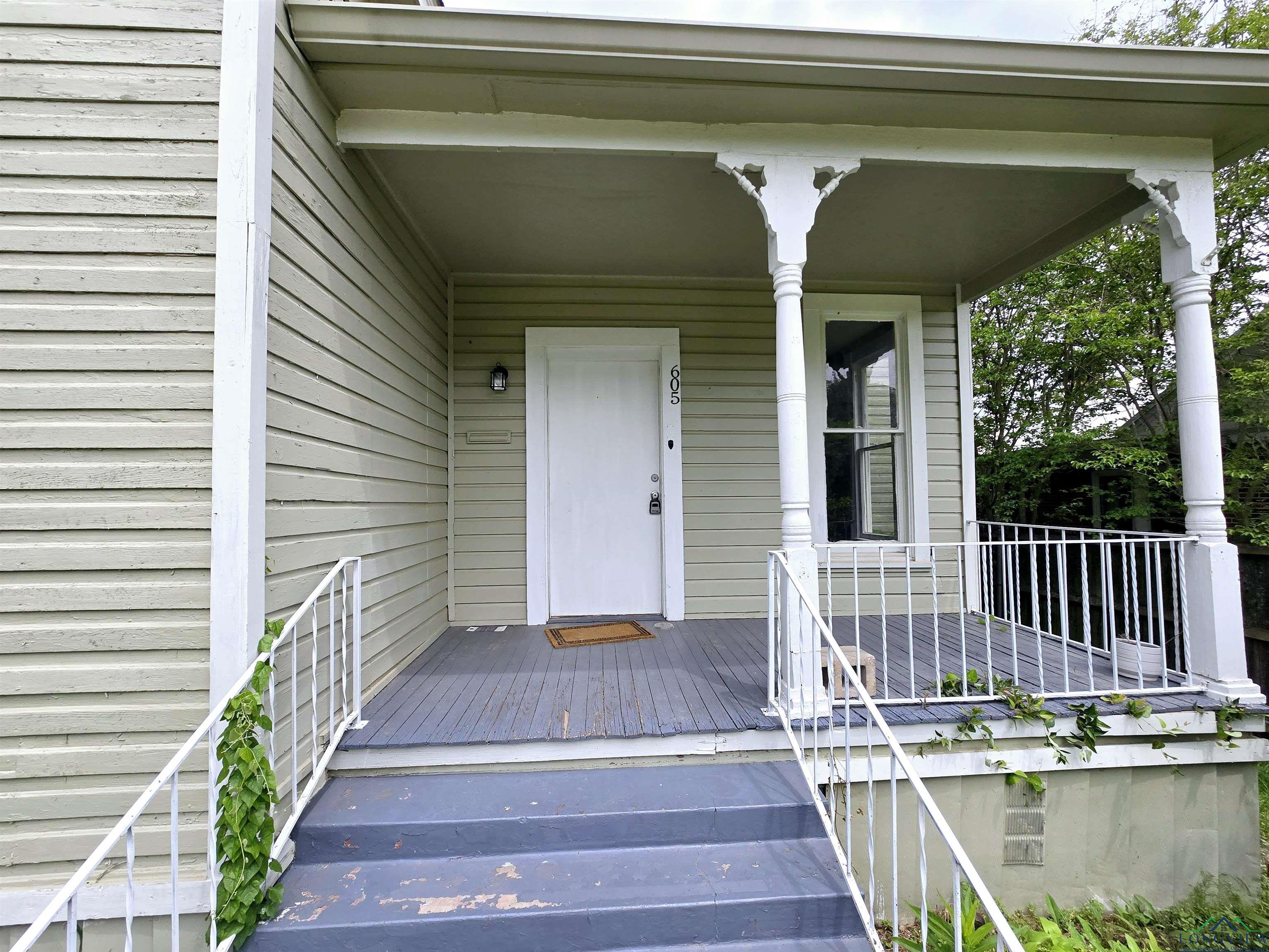 605 E Rusk St, Marshall, Texas image 3