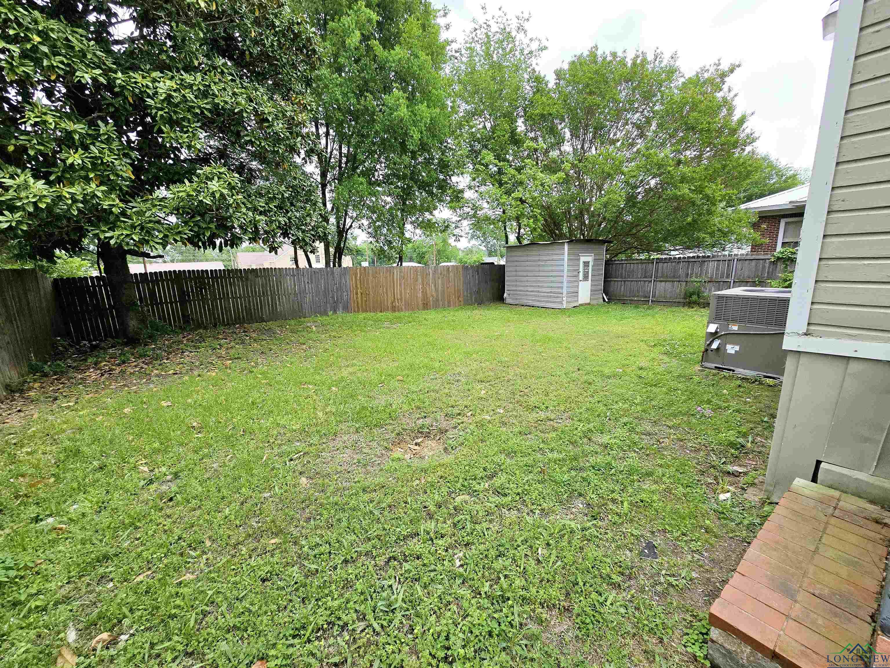 605 E Rusk St, Marshall, Texas image 25