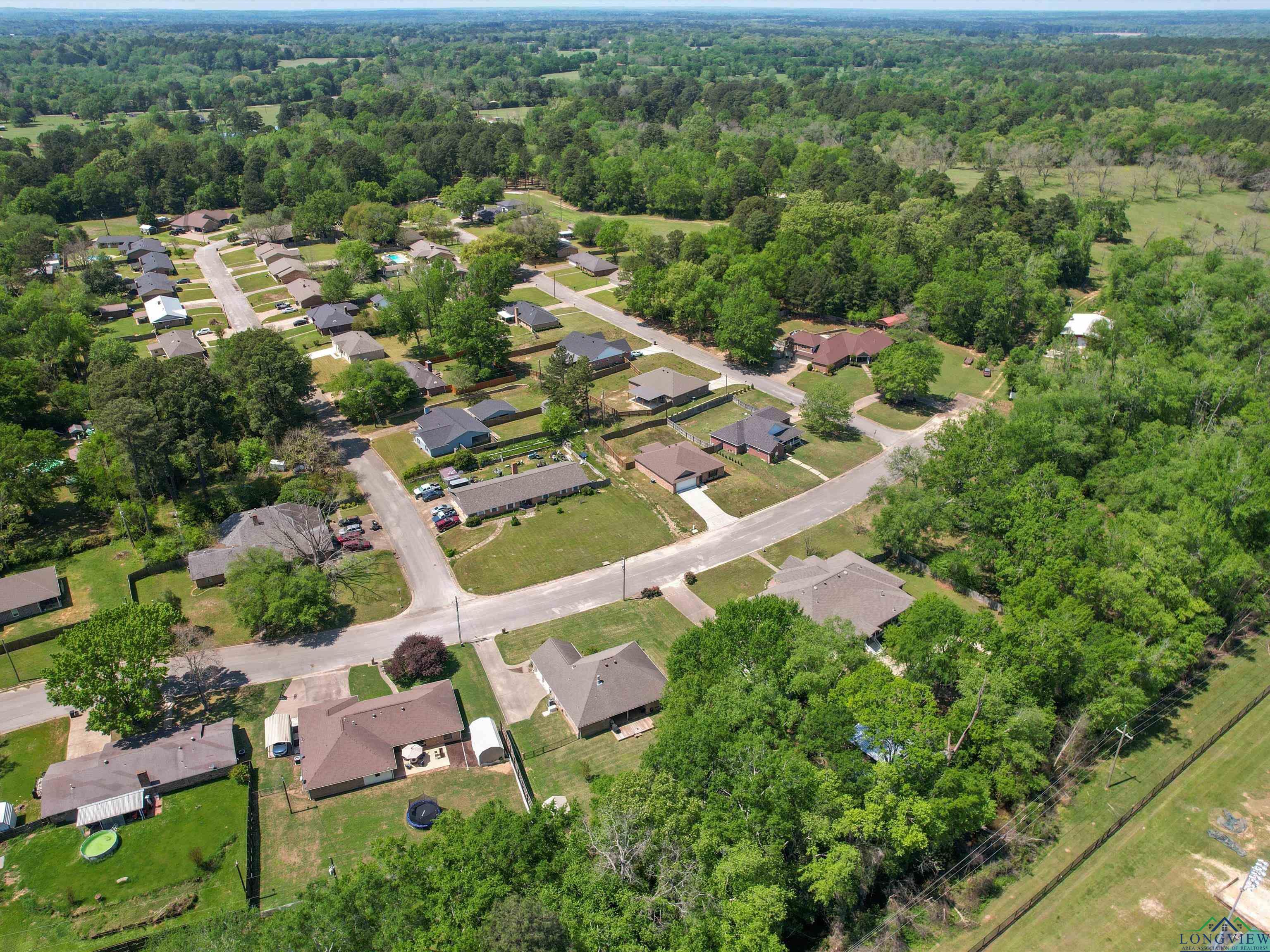140 Hollybrook St, Gilmer, Texas image 6