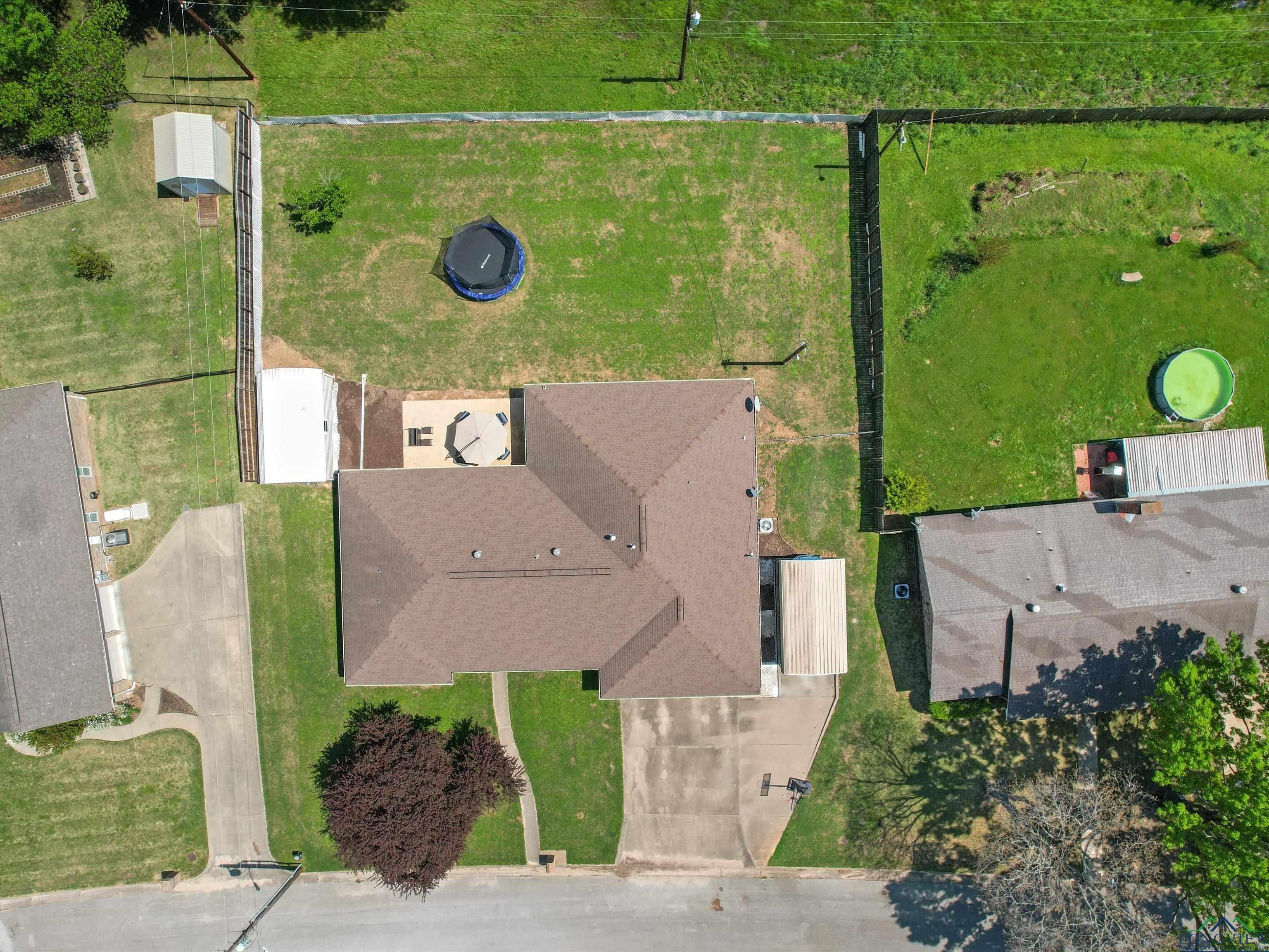 140 Hollybrook St, Gilmer, Texas image 7