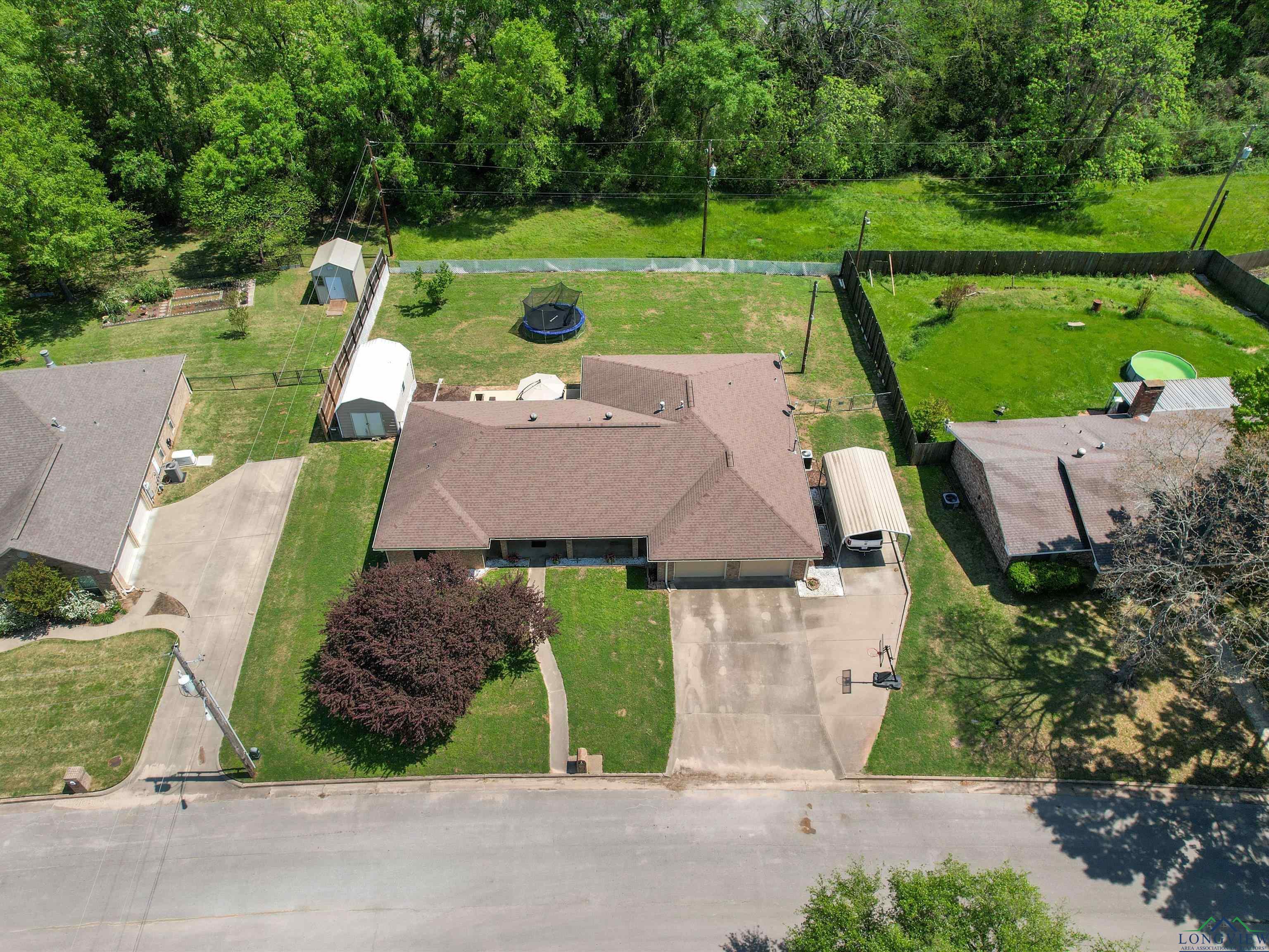 140 Hollybrook St, Gilmer, Texas image 4