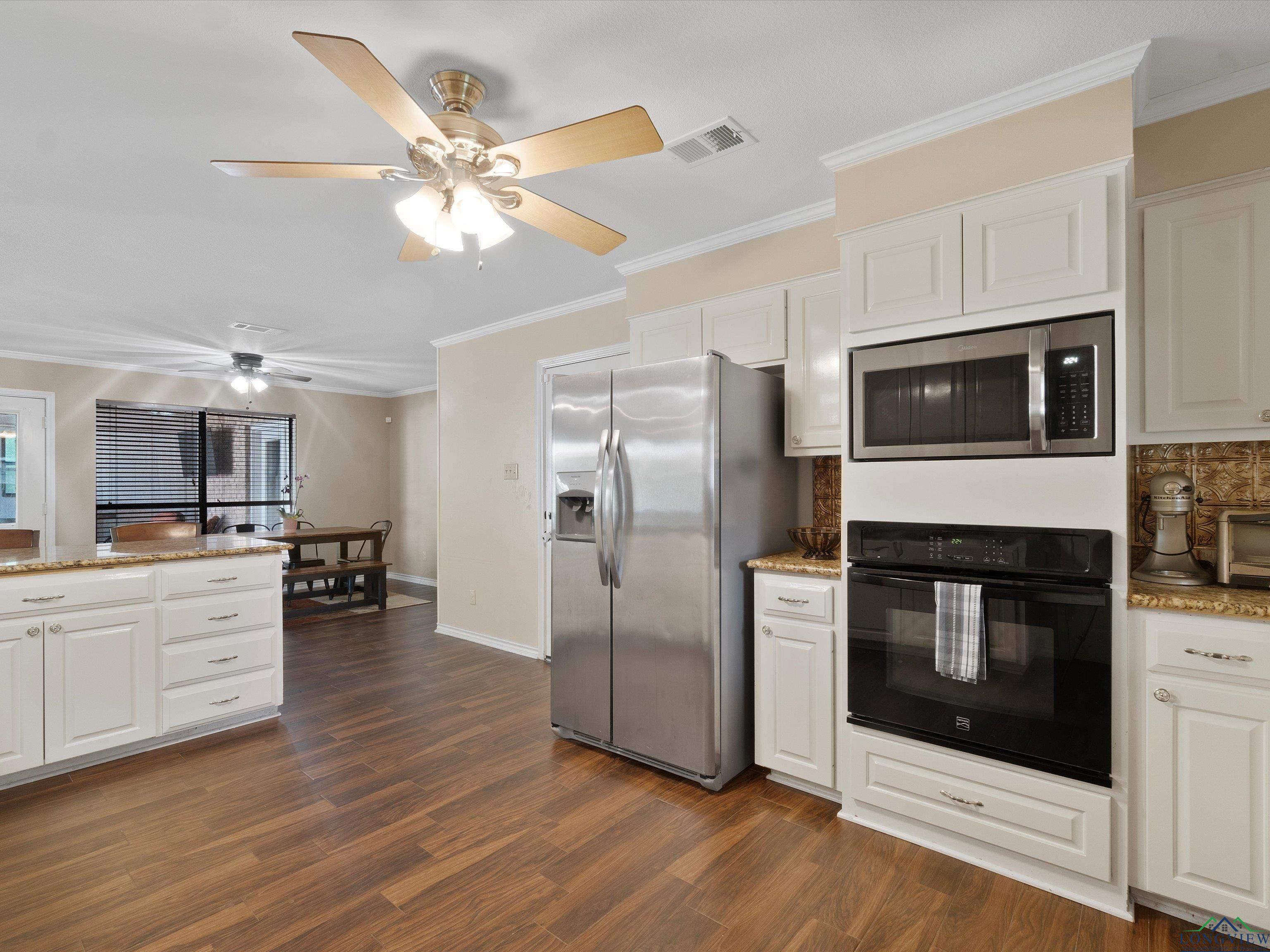 140 Hollybrook St, Gilmer, Texas image 18
