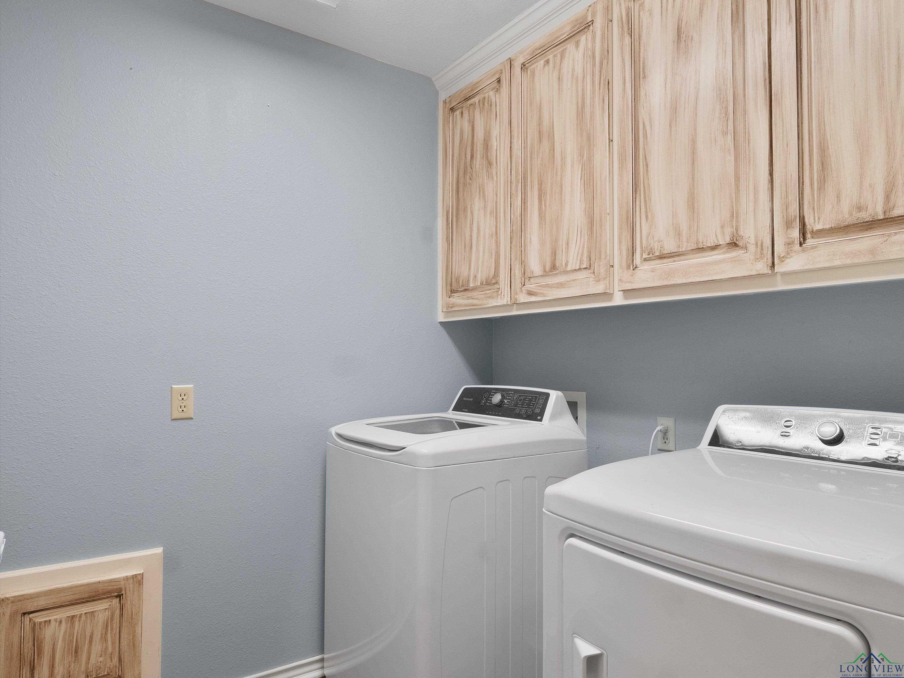 140 Hollybrook St, Gilmer, Texas image 21