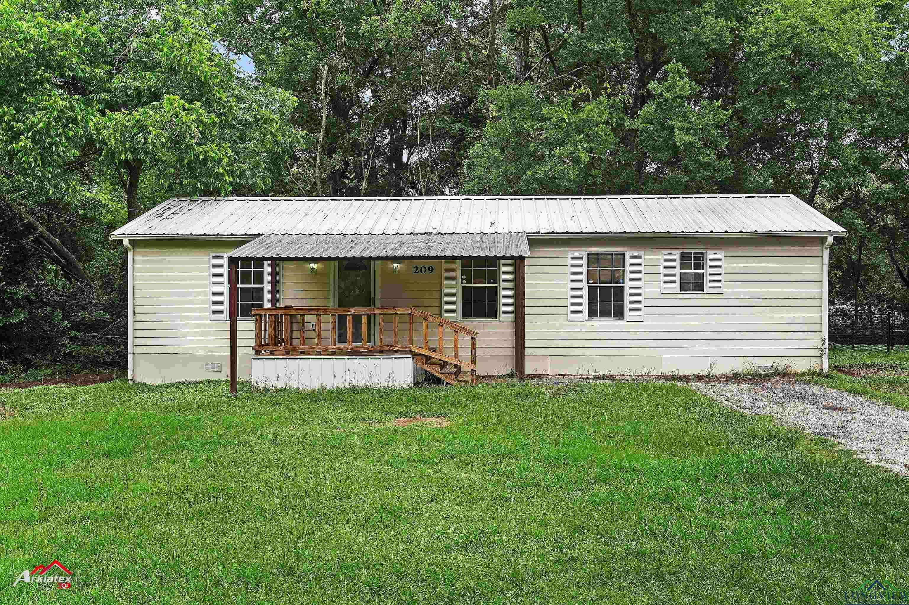209 Norton Dr, Longview, Texas image 1
