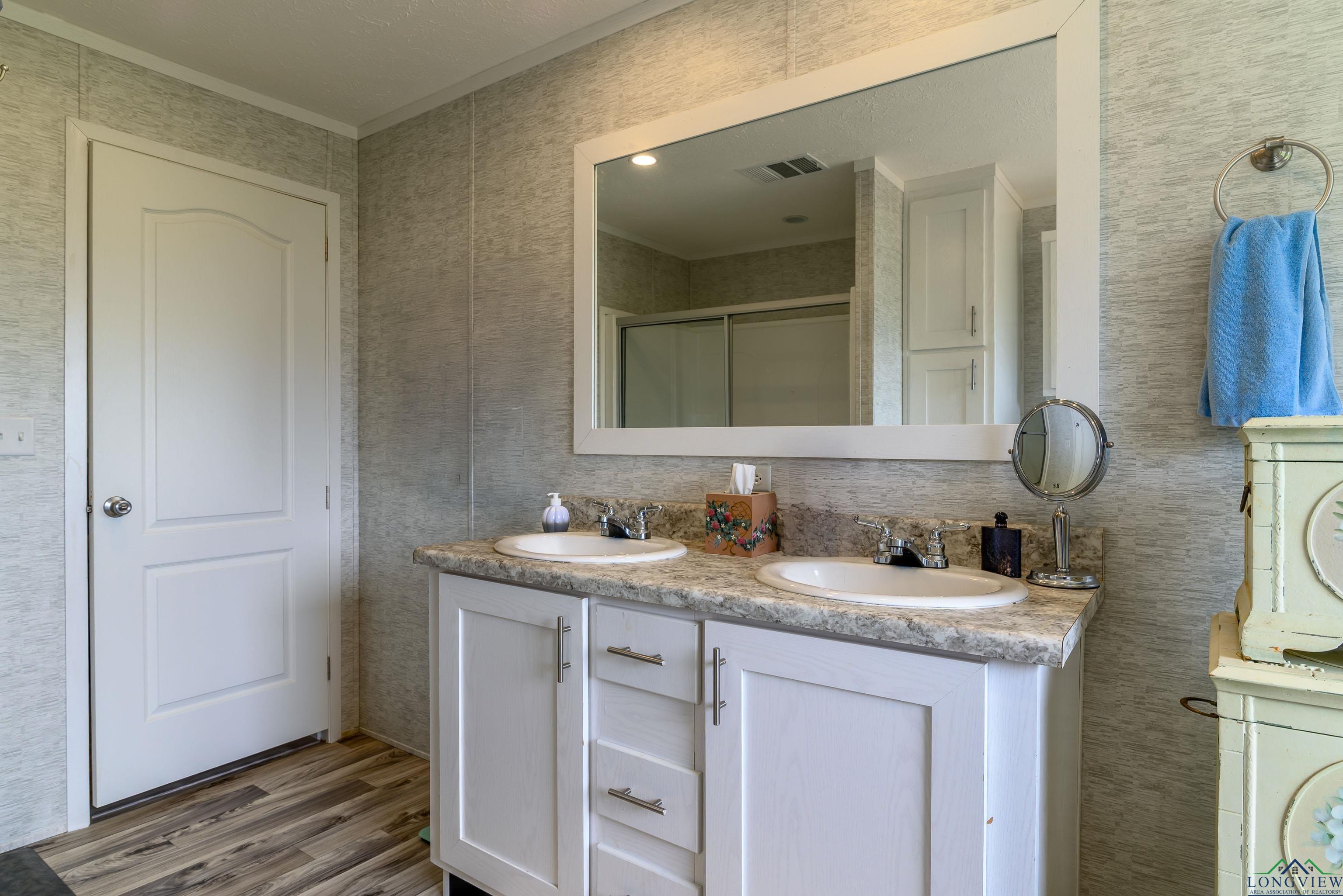 175 Cr 2118, Longview, Texas image 16