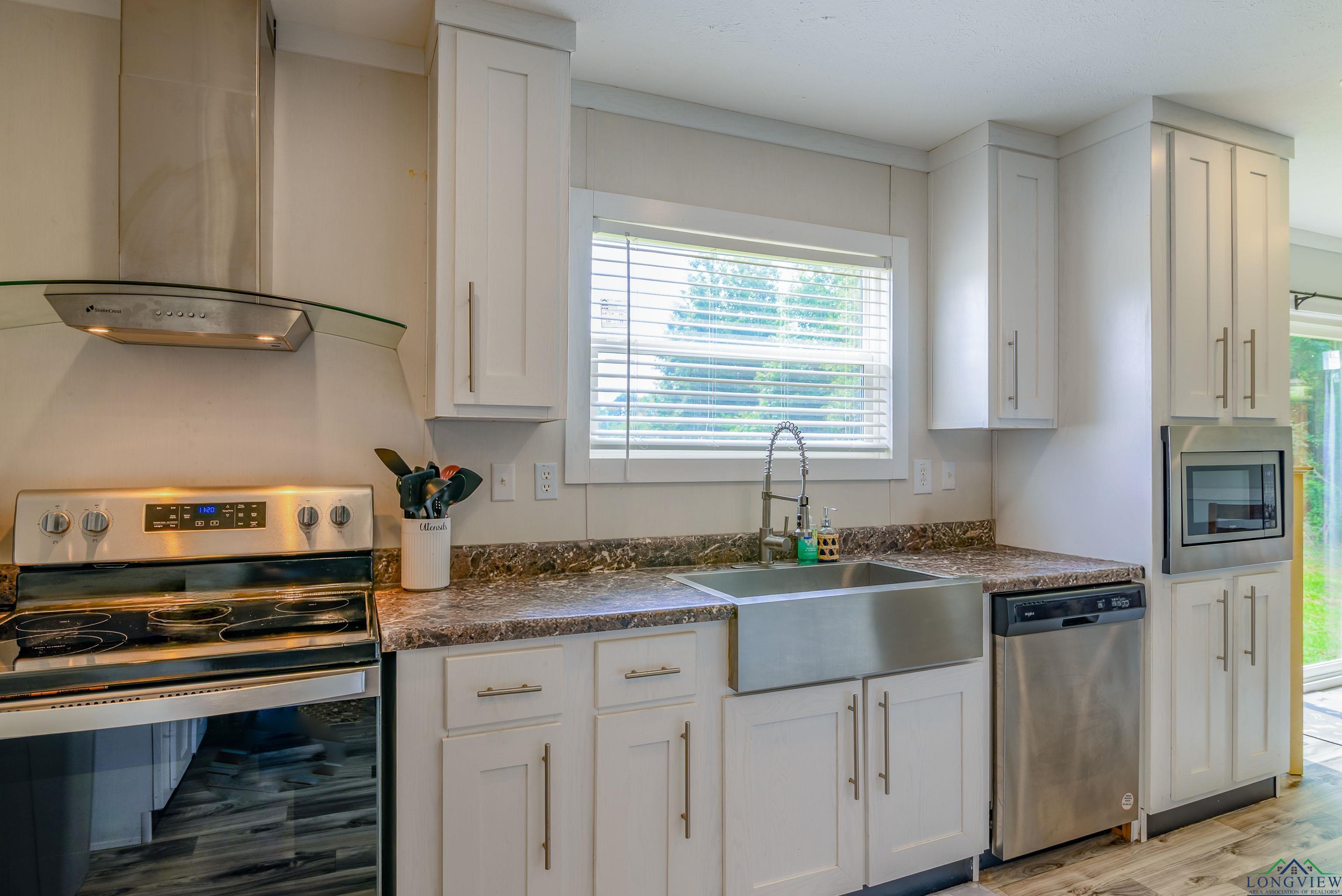 175 Cr 2118, Longview, Texas image 12