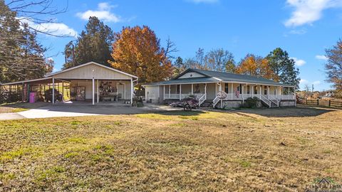 A home in Gilmer