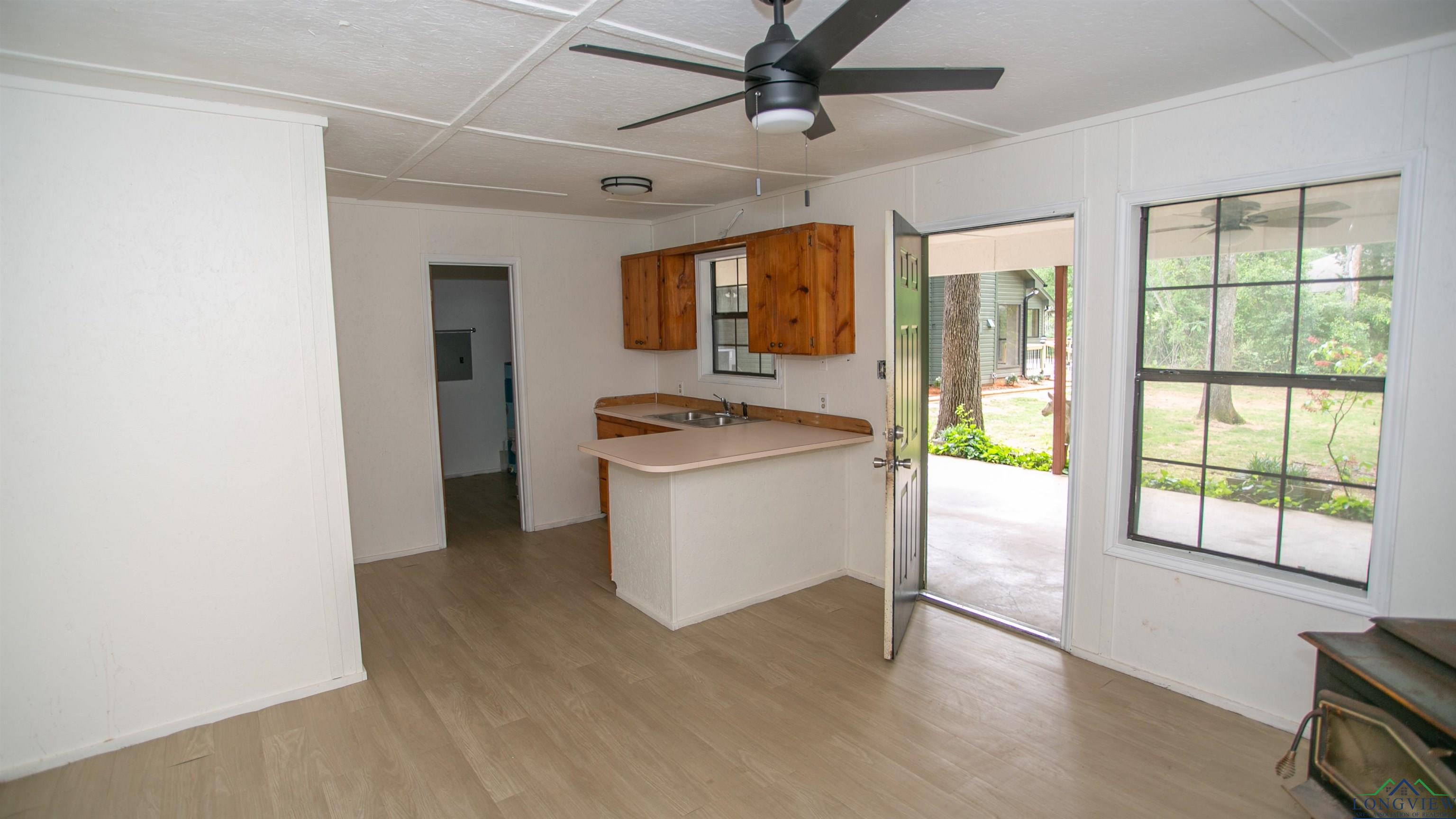 4613 Lori Small Ln, Longview, Texas image 31
