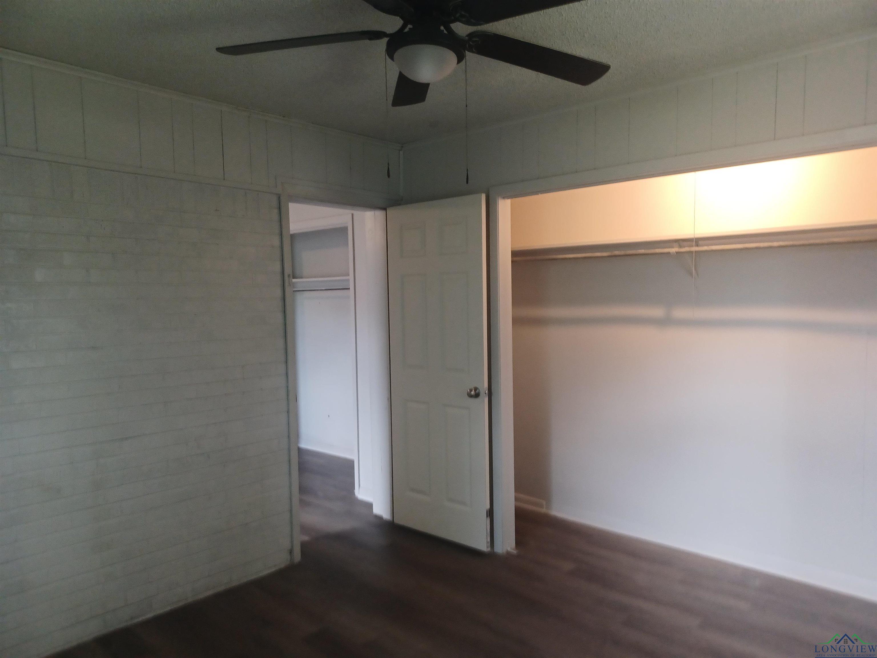 409 Boynton Street, Carthage, Texas image 7