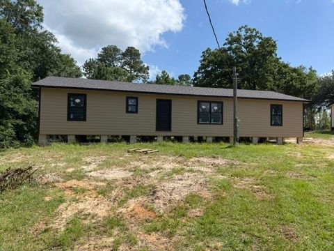 Homes For Sale - 1759 Samples Rd<br/> Kilgore, TX 75662