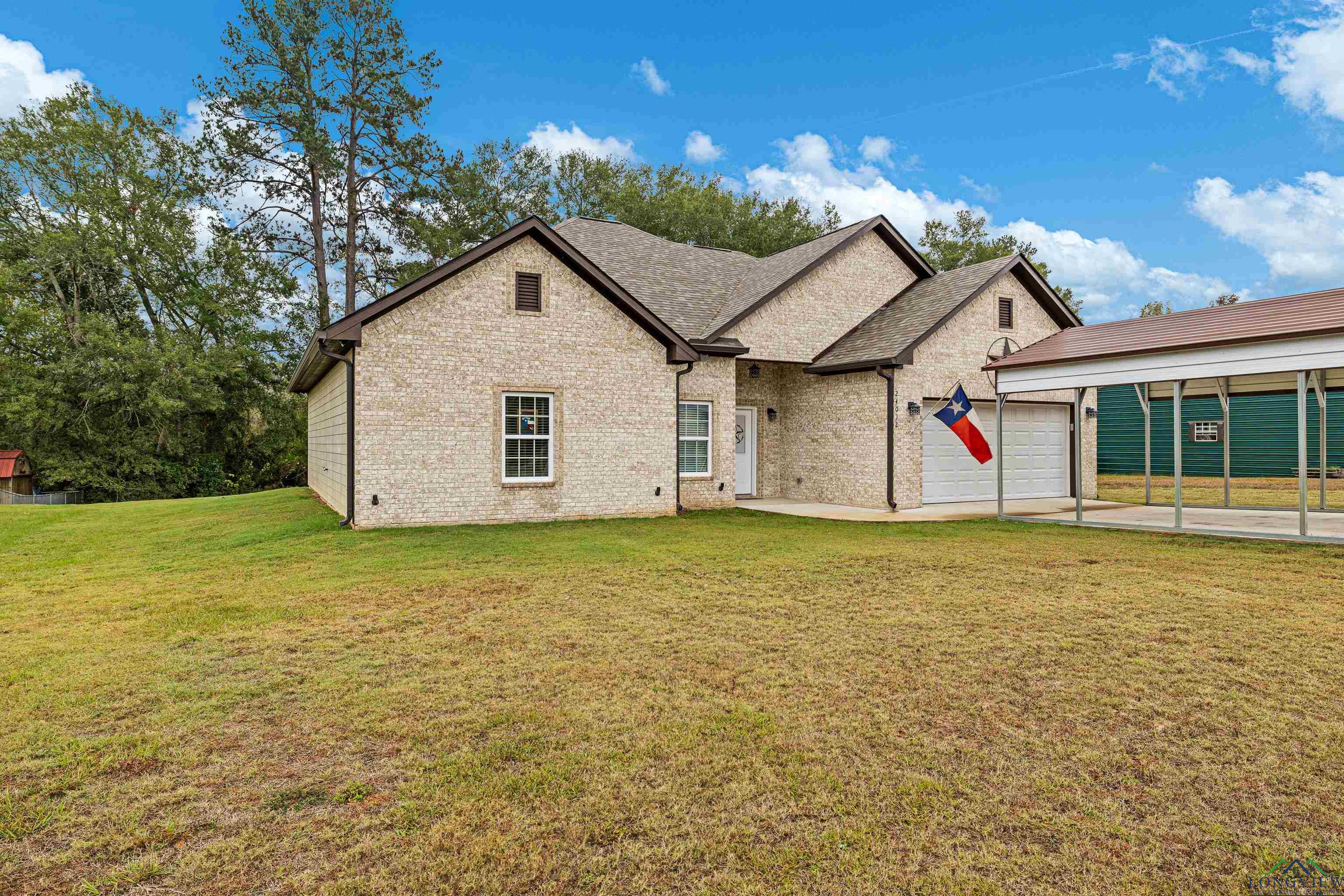 24012 Birdie Ln, Gladewater, Texas image 1