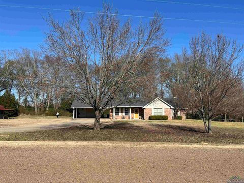 A home in Harleton