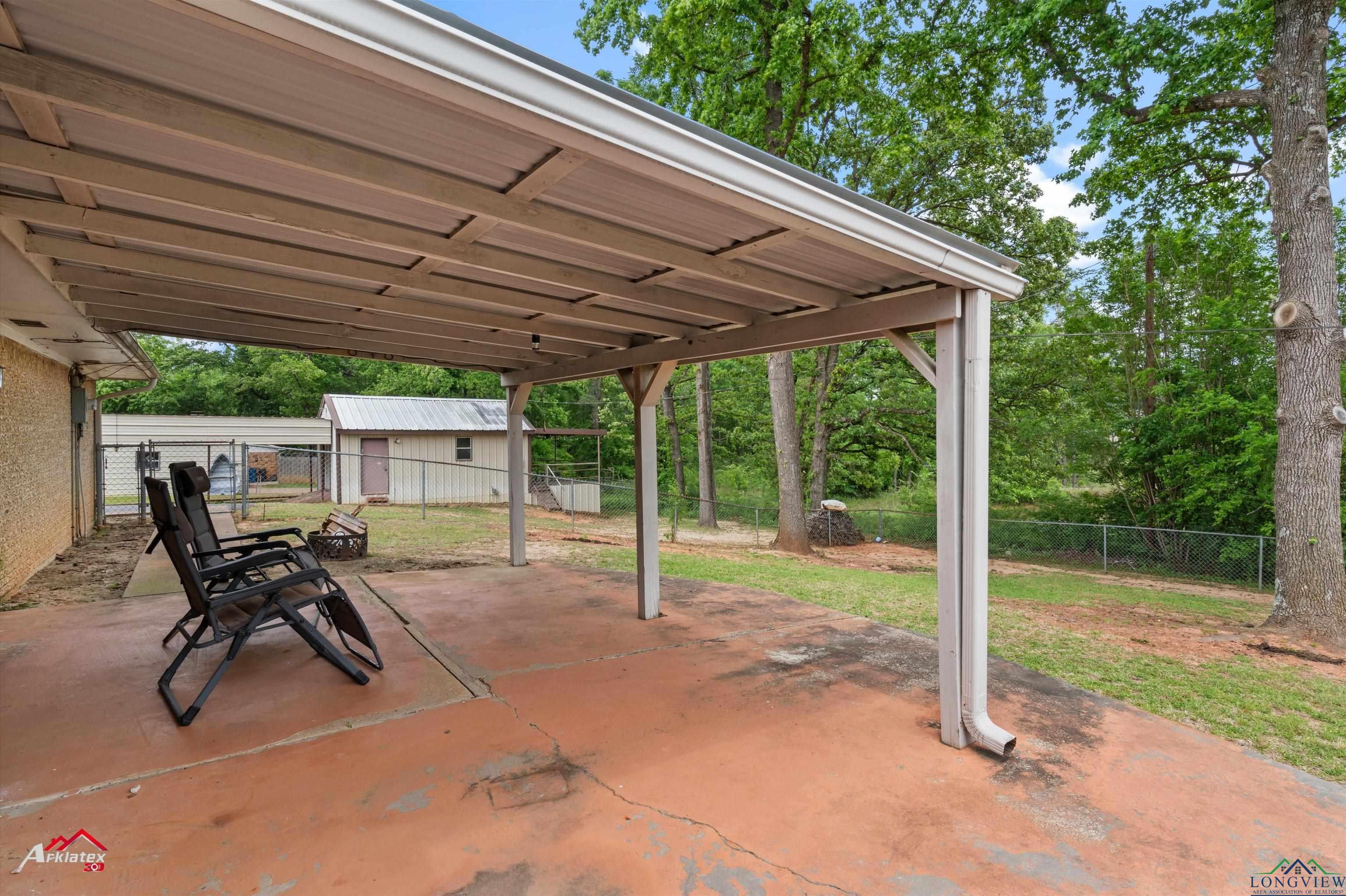 104 N Joann St, White Oak, Texas image 25