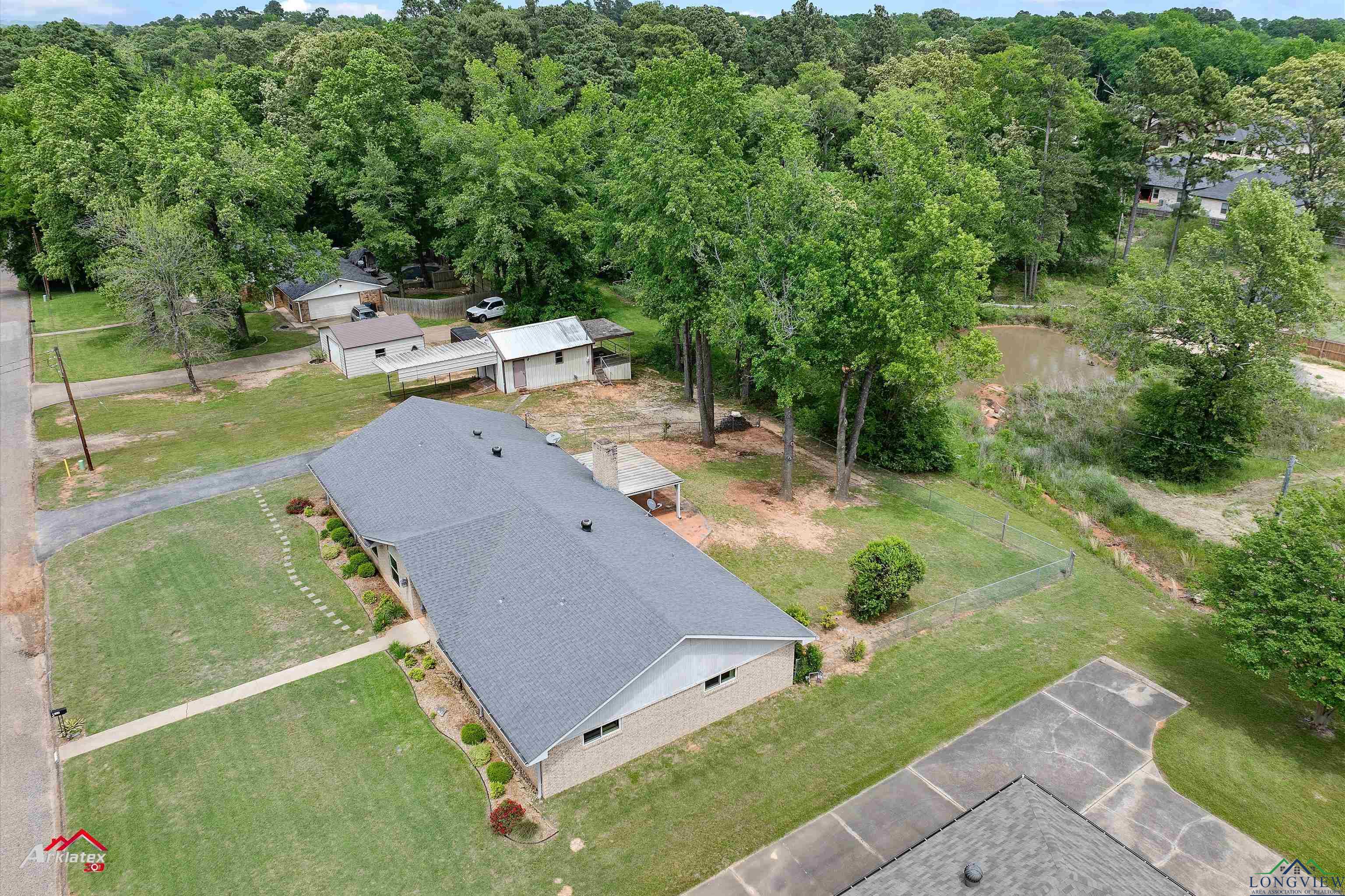104 N Joann St, White Oak, Texas image 23