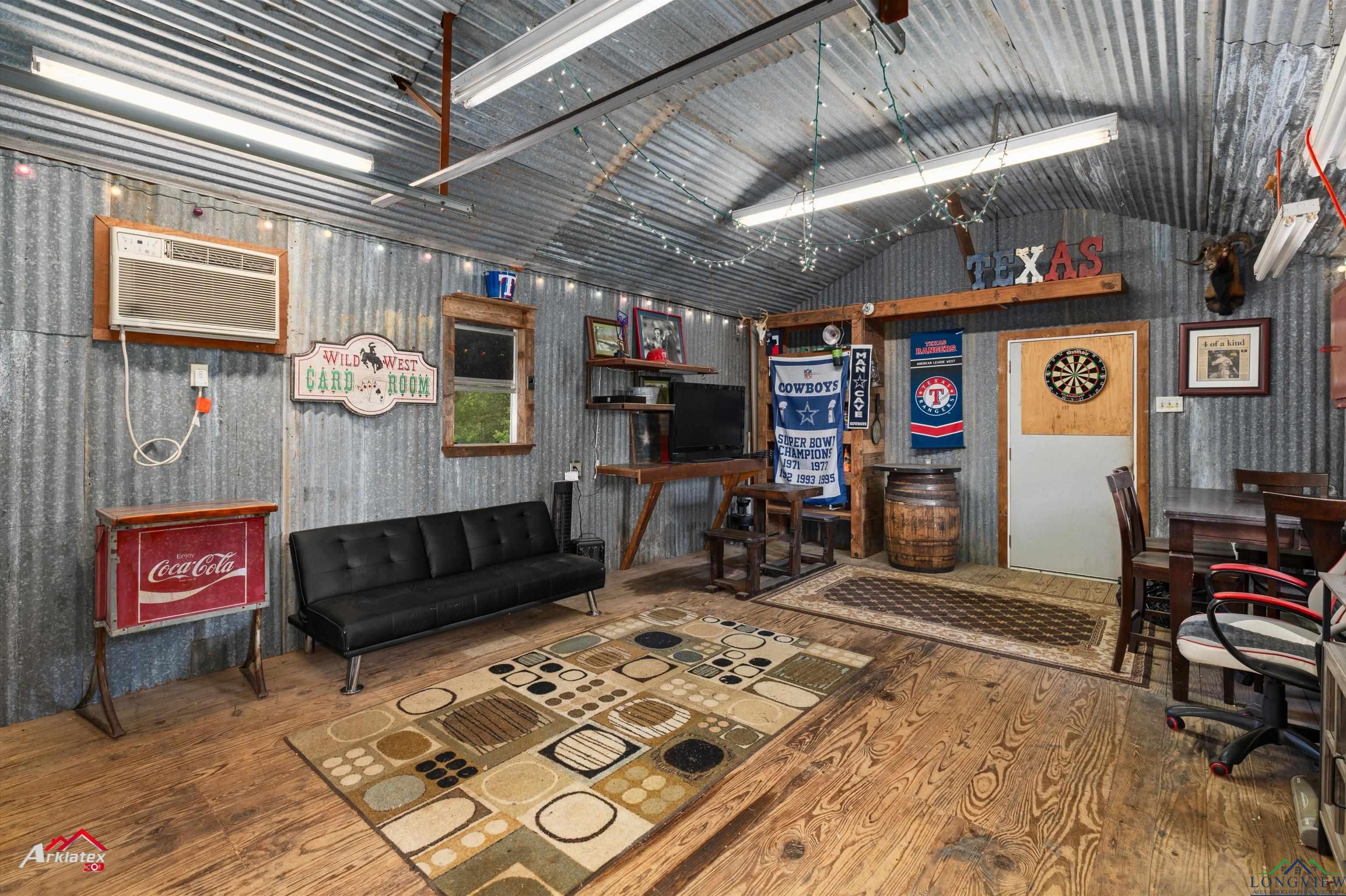 104 N Joann St, White Oak, Texas image 27