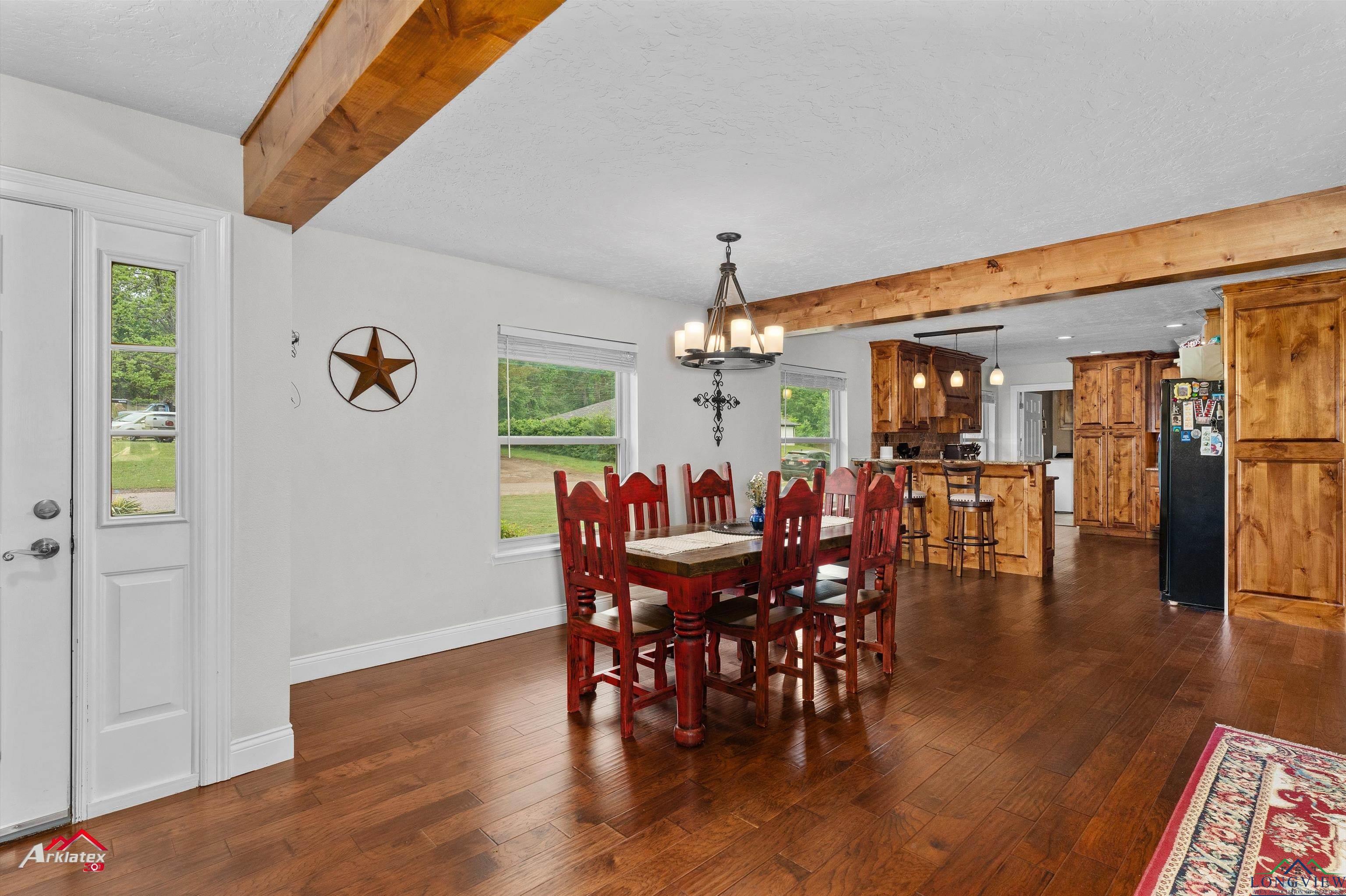 104 N Joann St, White Oak, Texas image 5