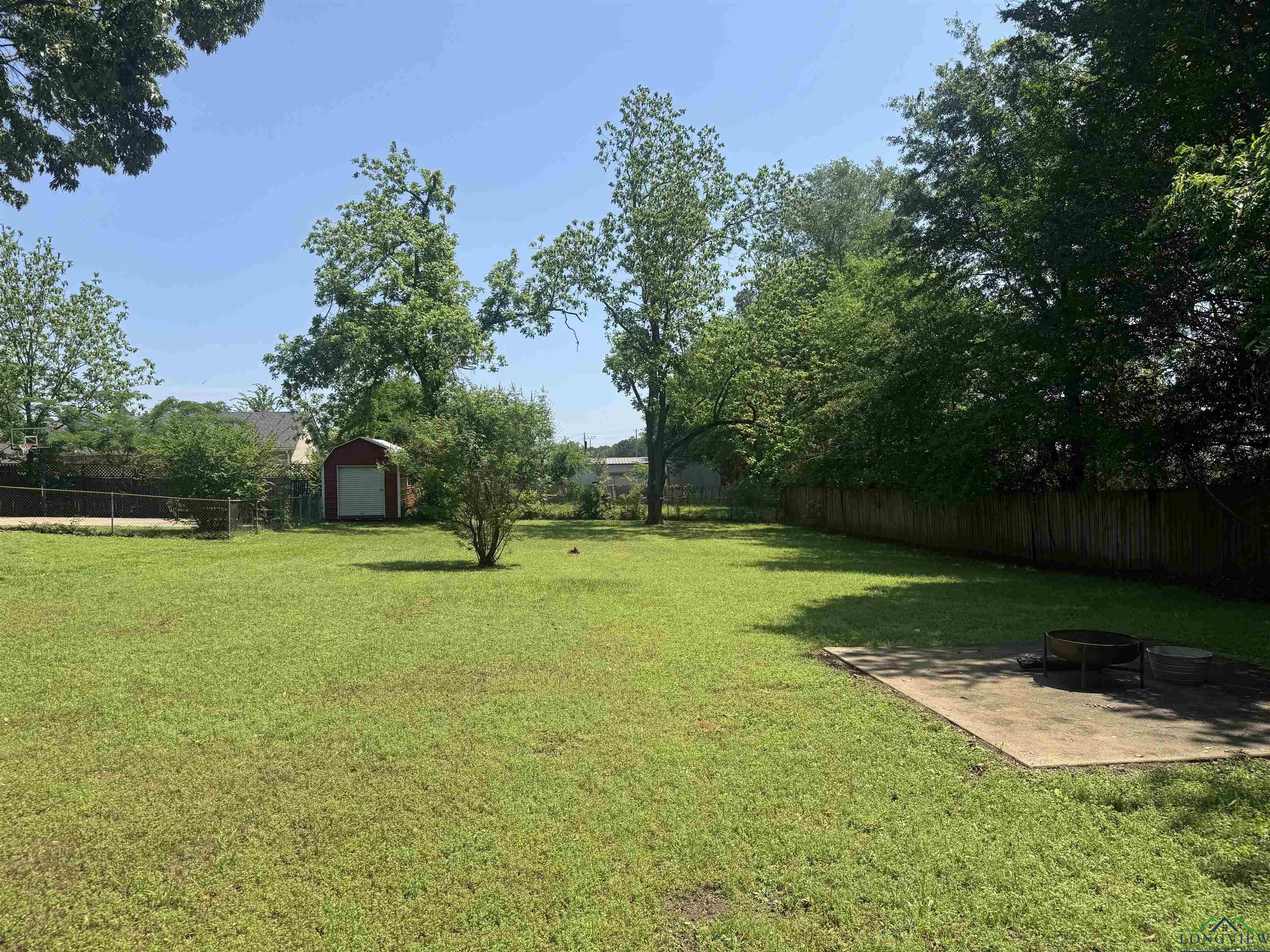 1204 N Marshall St, Henderson, Texas image 21