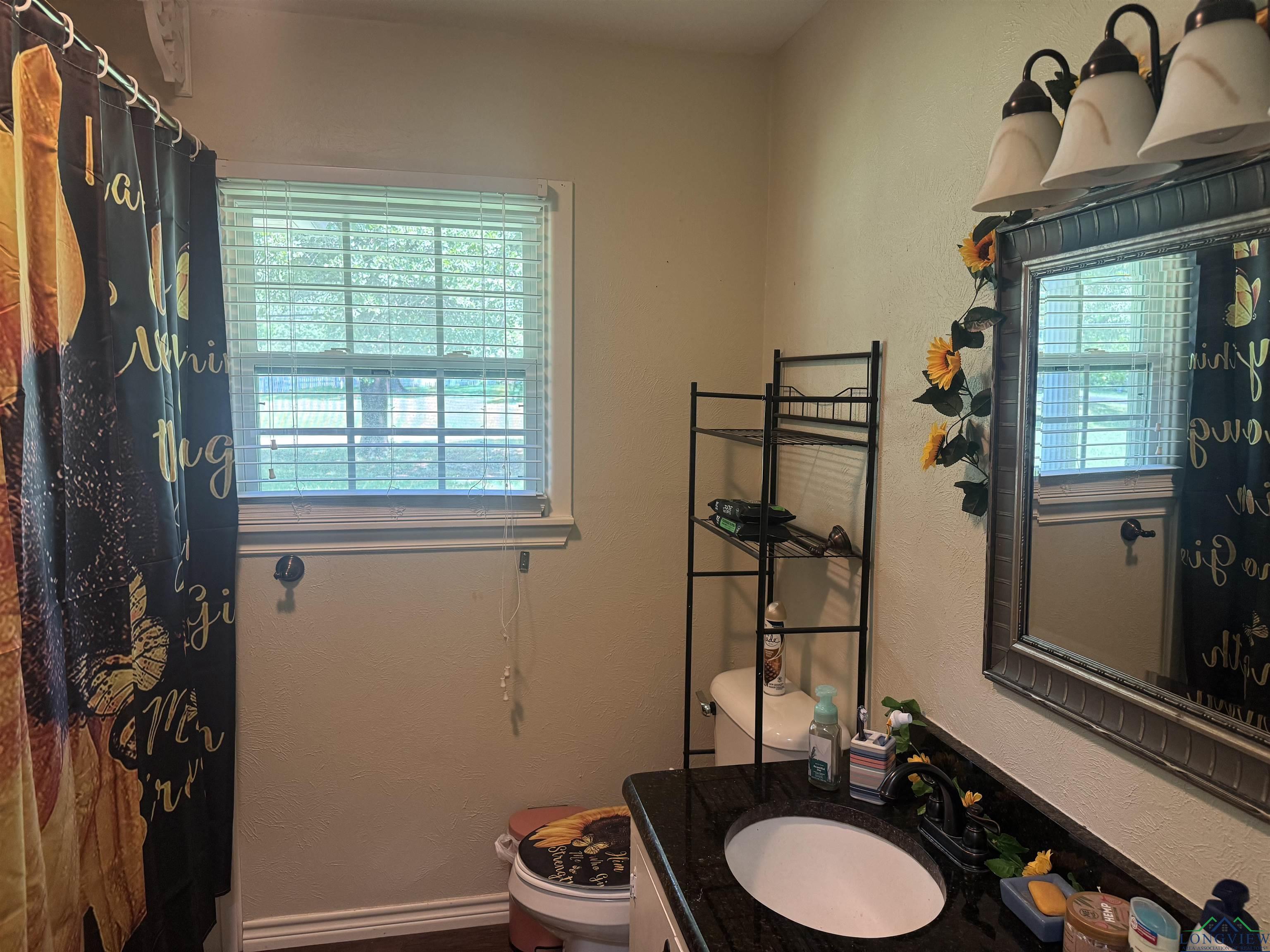 1204 N Marshall St, Henderson, Texas image 6