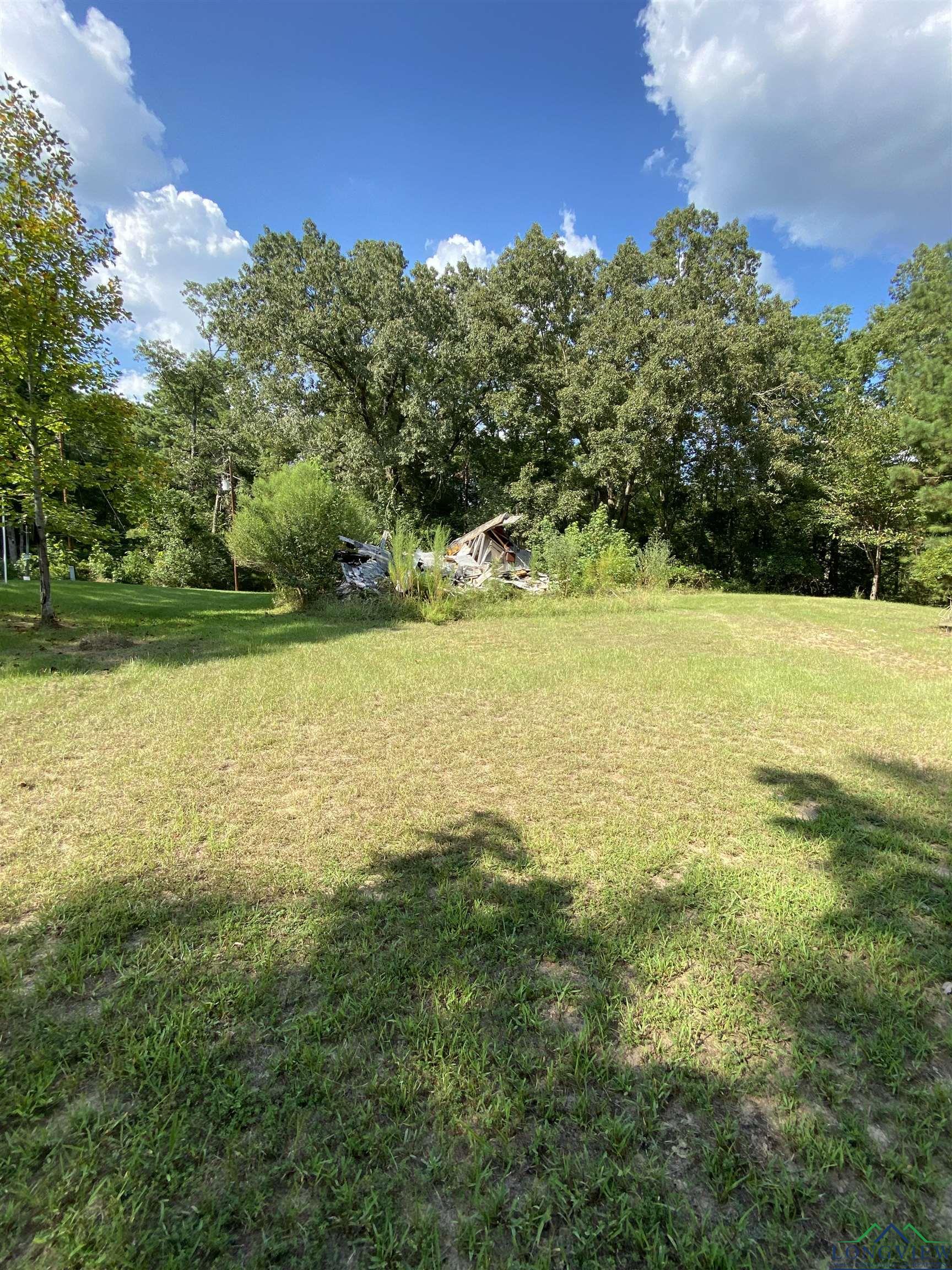 670 Seminole Loop, Jefferson, Texas image 6