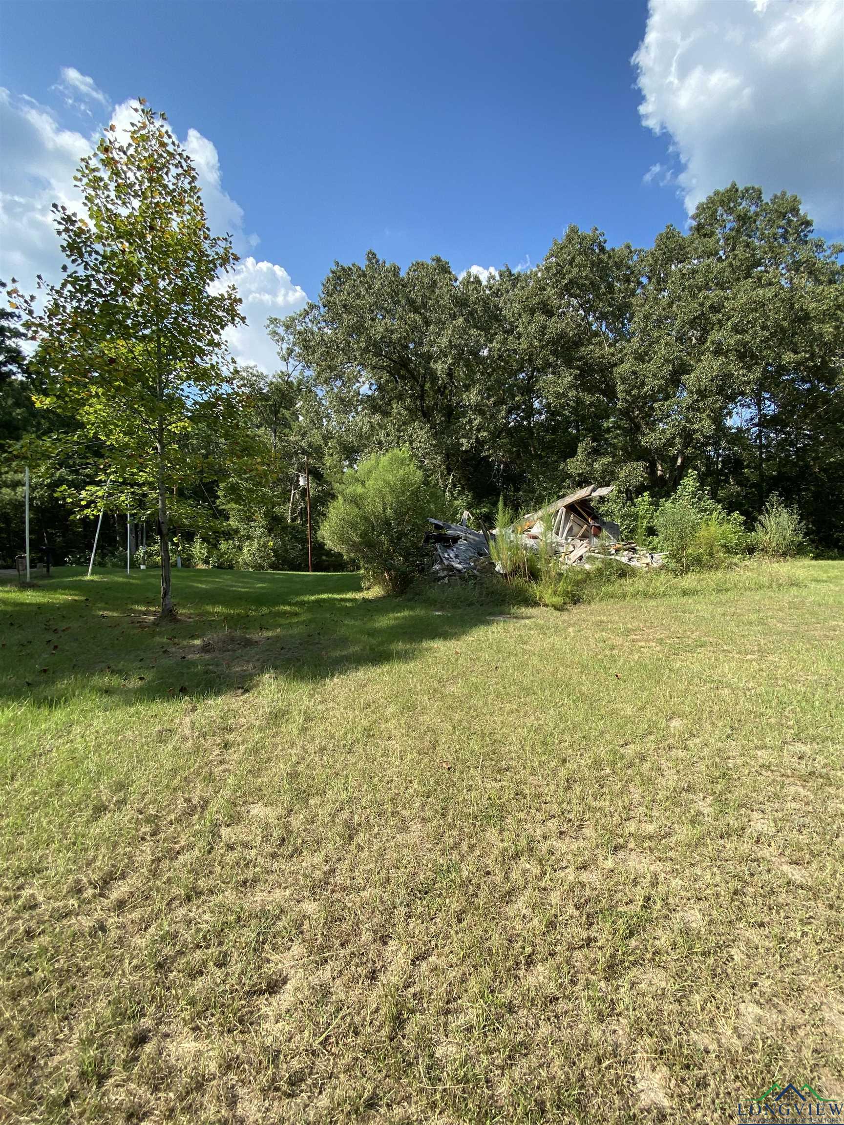 670 Seminole Loop, Jefferson, Texas image 8