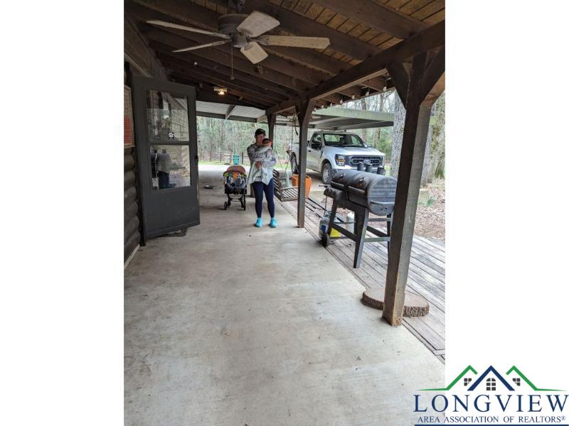 2121 Ironwood Rd, Gilmer, Texas image 5