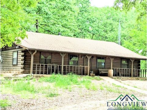 A home in Gilmer