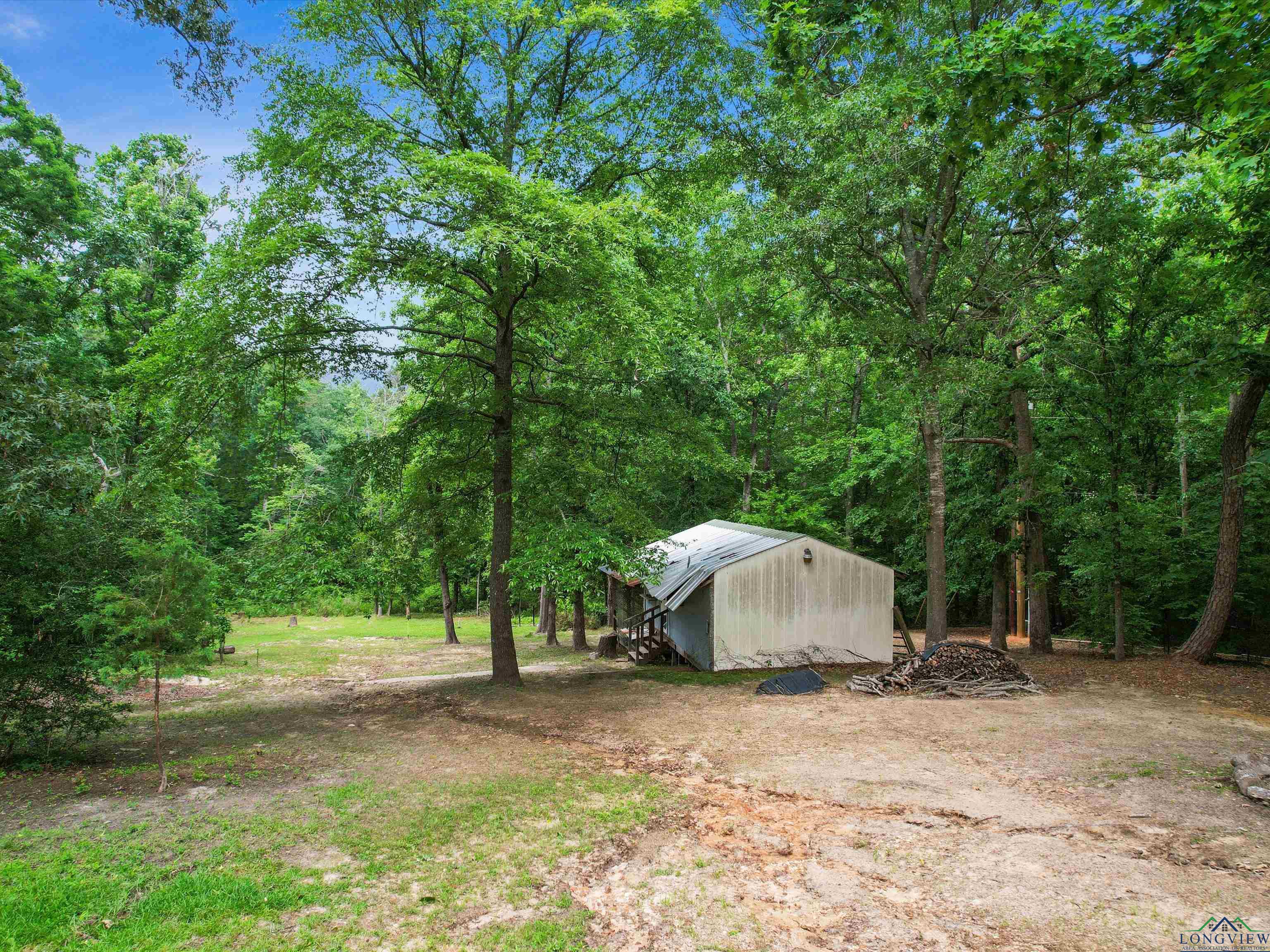 197 Beman Rd, Gladewater, Texas image 9